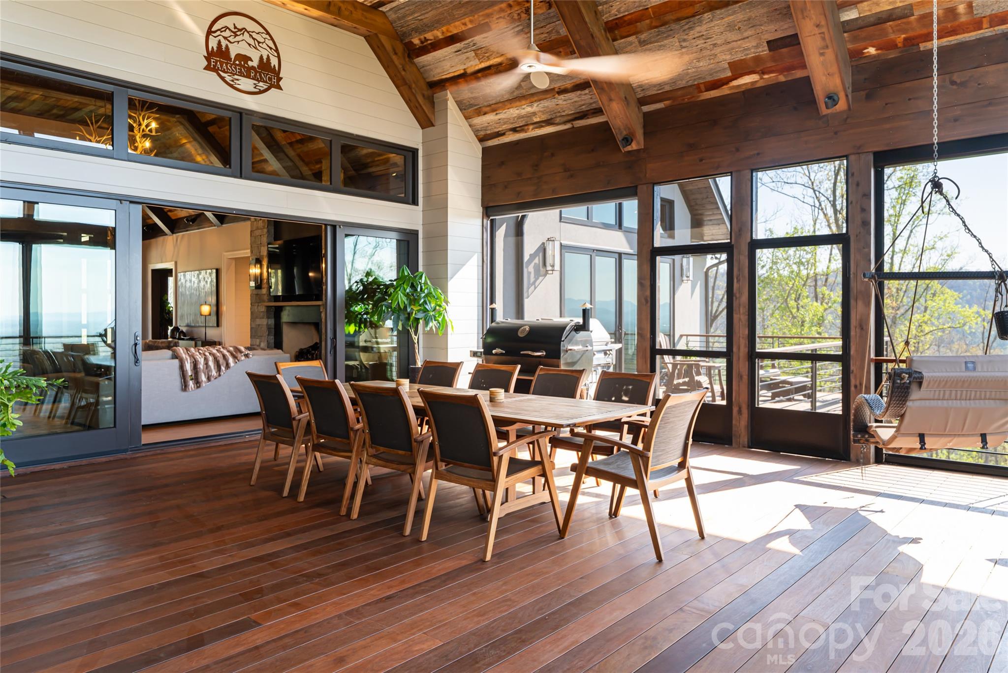 154 Bear View Road — Weaverville