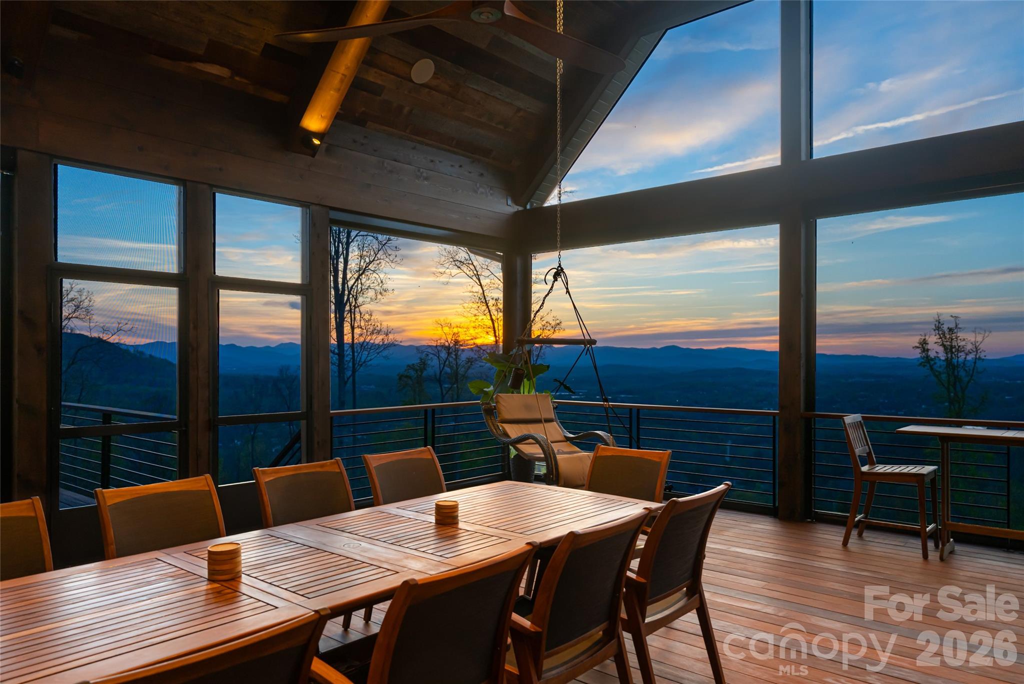 154 Bear View Road — Weaverville