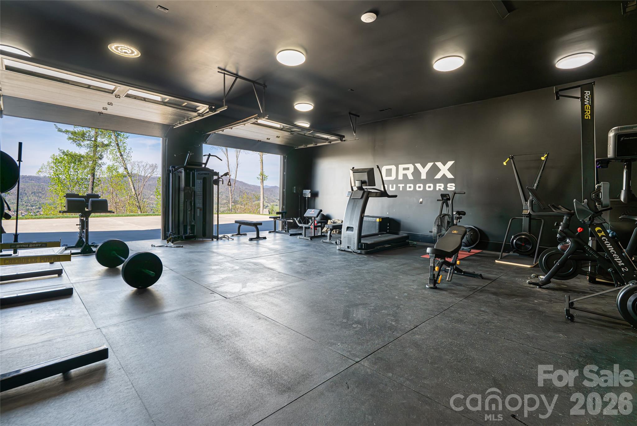 154 Bear View Road — Weaverville
