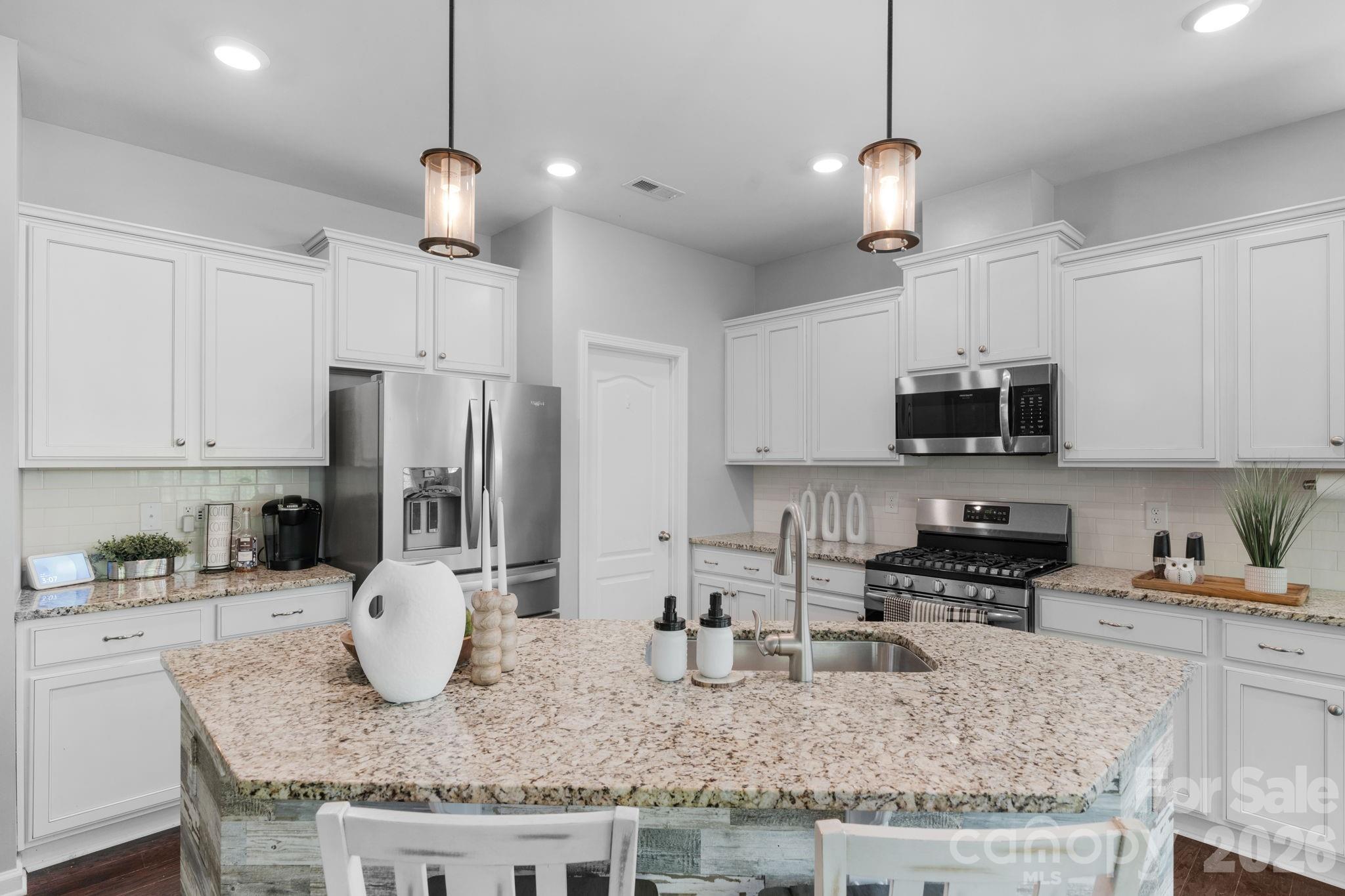 5000 Lily Pond Circle — Waxhaw