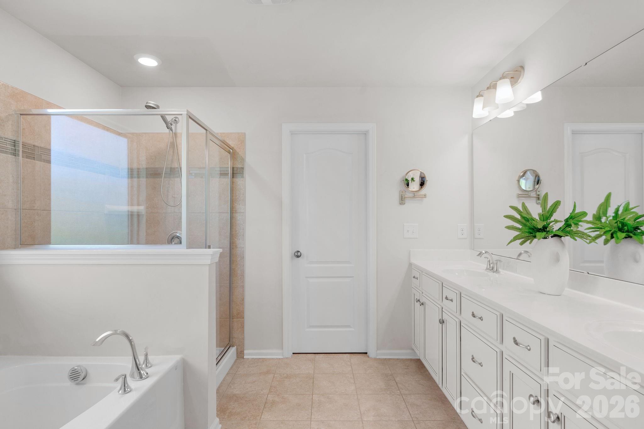 5000 Lily Pond Circle — Waxhaw