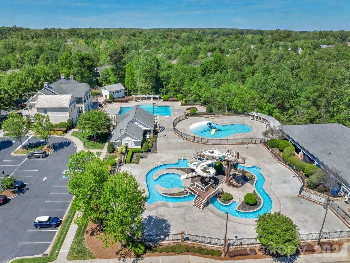 5000 Lily Pond Circle — Waxhaw