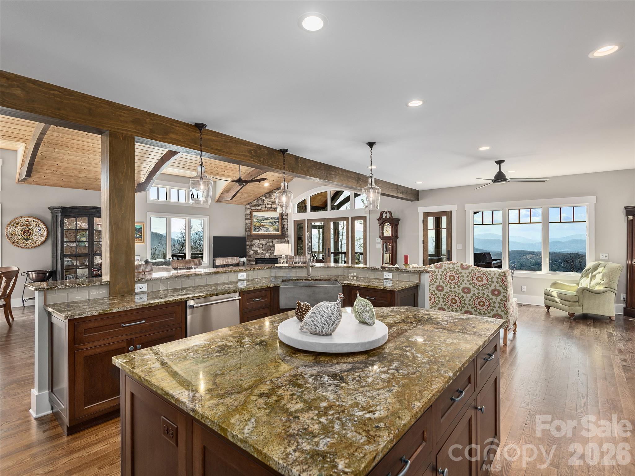 31 Wonderland Ridge Lane — Fairview