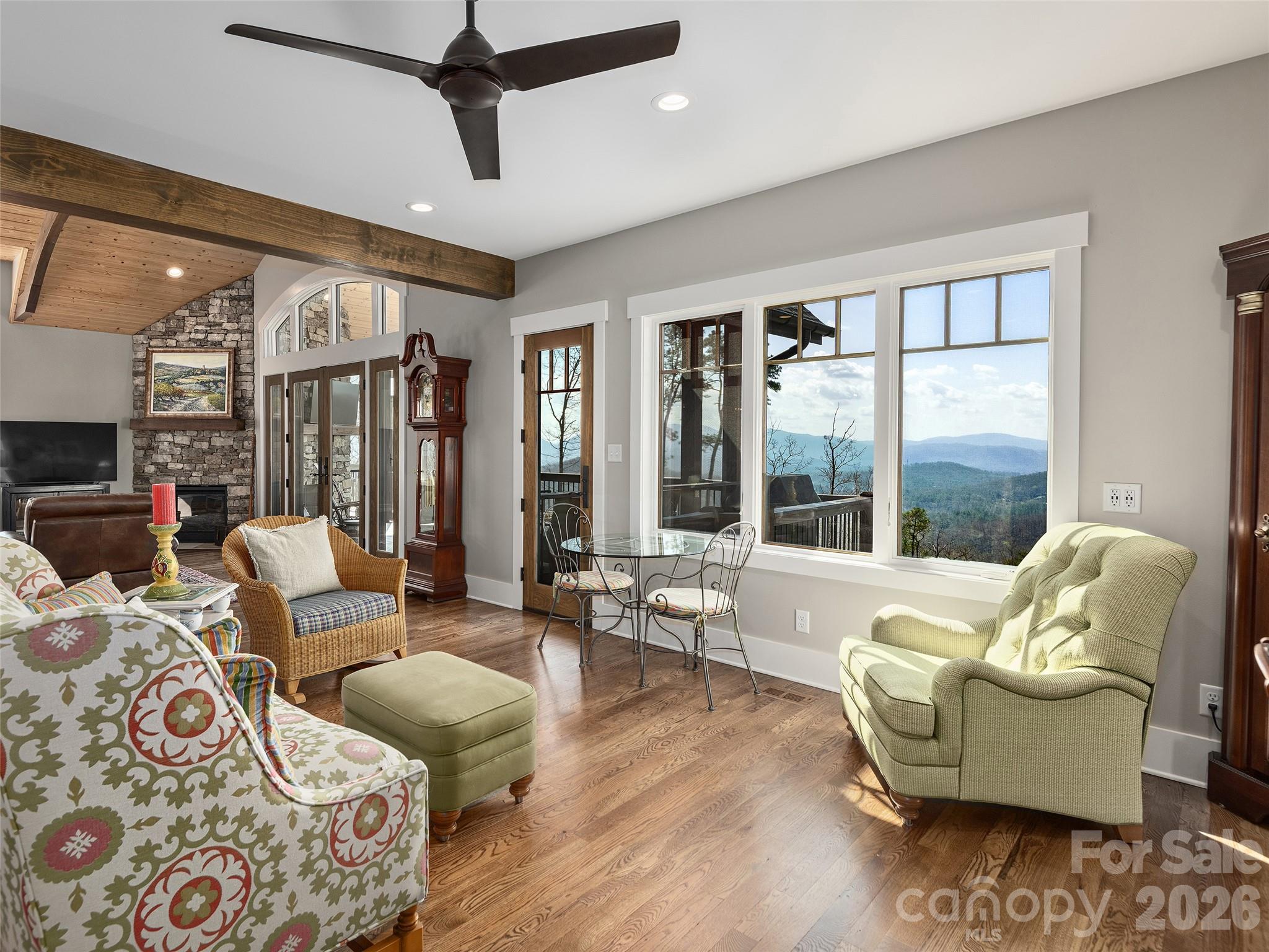 31 Wonderland Ridge Lane — Fairview