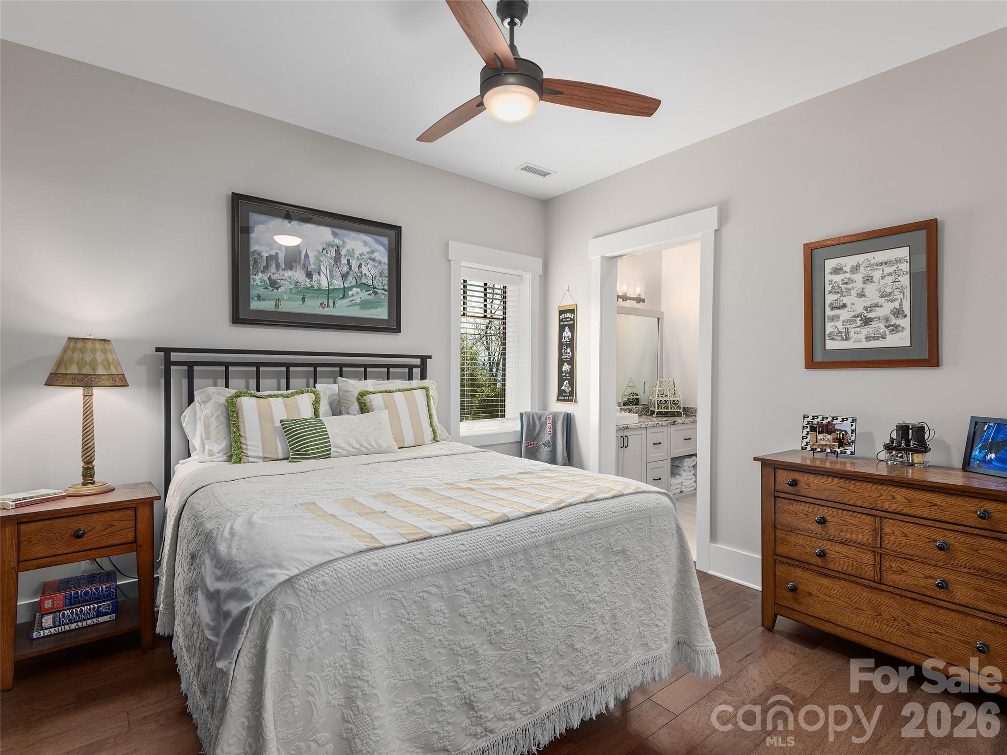 31 Wonderland Ridge Lane — Fairview