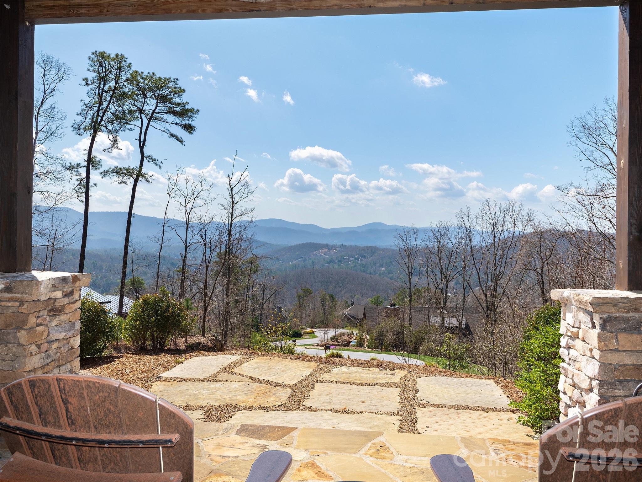 31 Wonderland Ridge Lane — Fairview