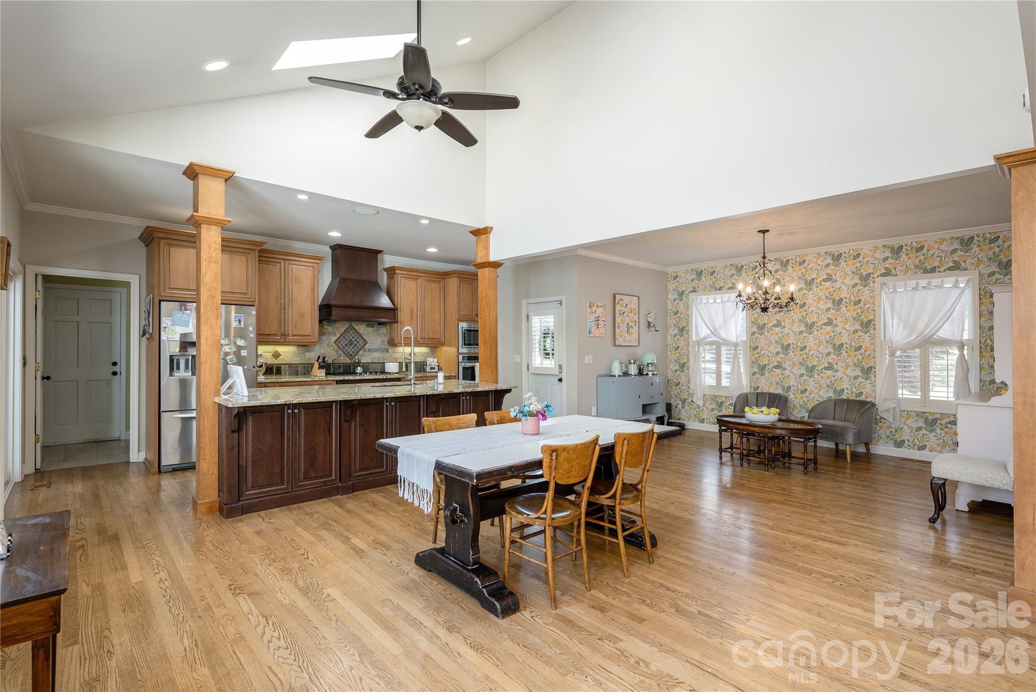 102 Brookhollow Drive — Flat Rock