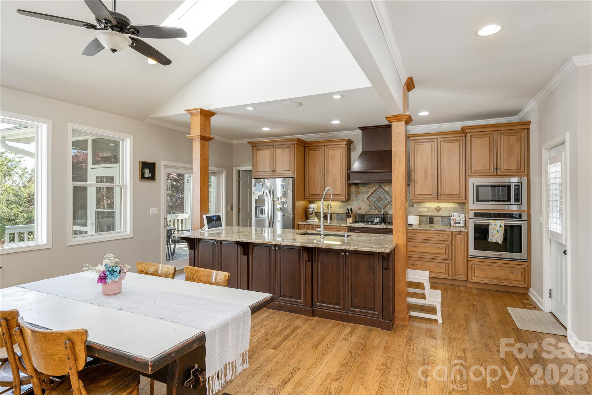 102 Brookhollow Drive — Flat Rock
