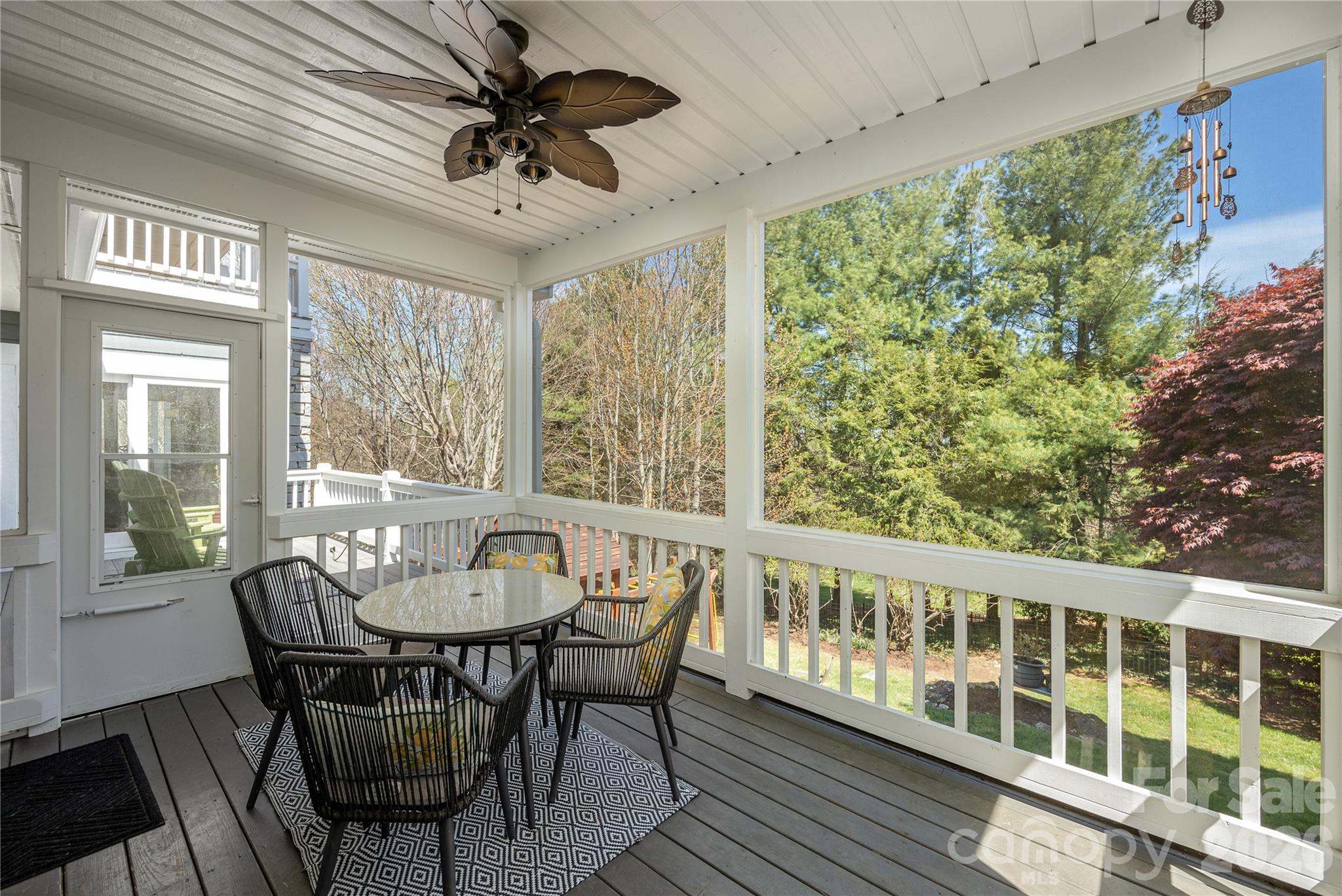 102 Brookhollow Drive — Flat Rock