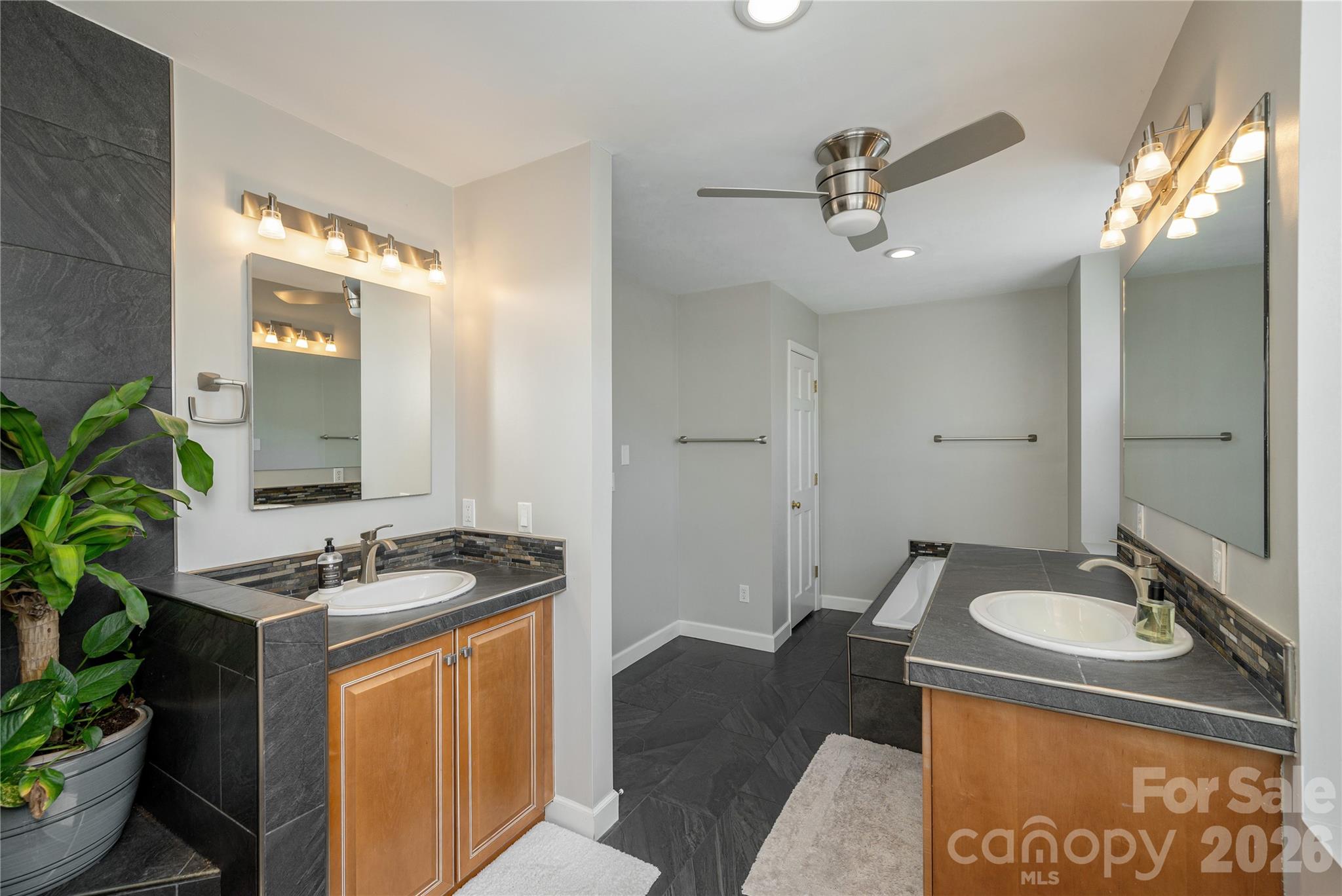 102 Brookhollow Drive — Flat Rock