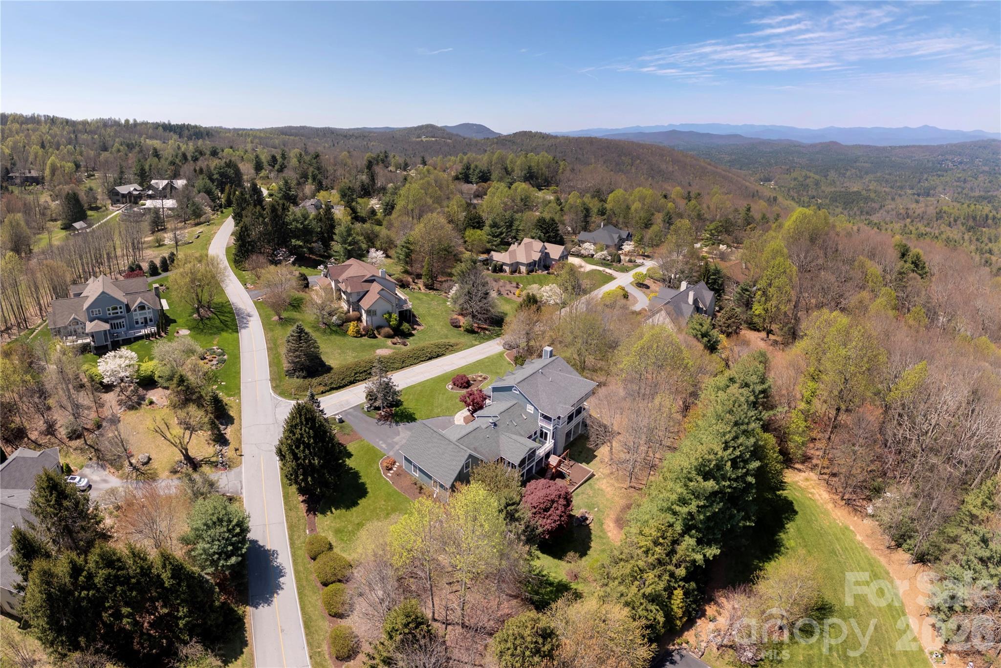 102 Brookhollow Drive — Flat Rock