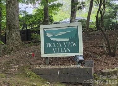 283 Tinequa Drive — Brevard