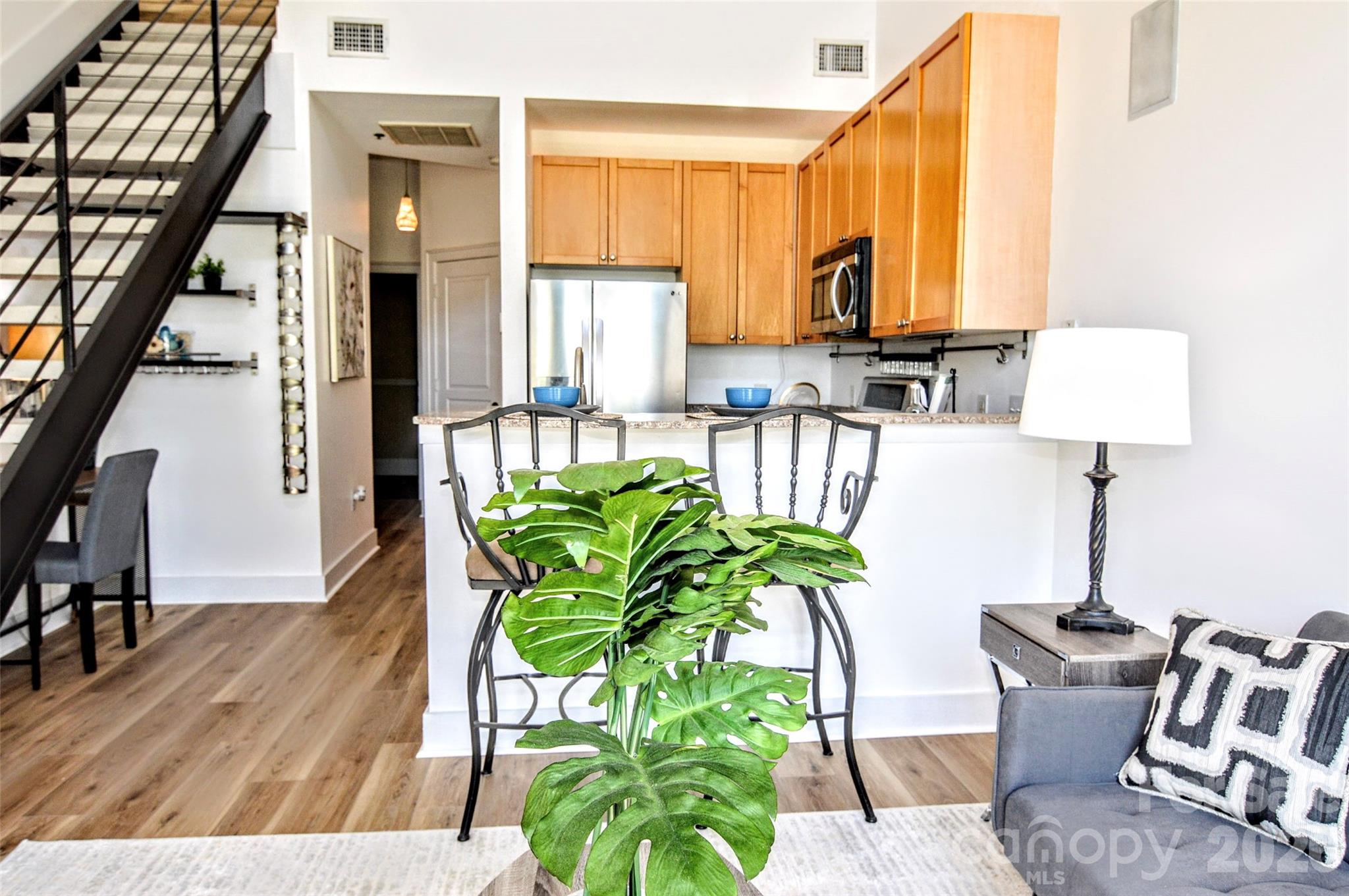 115 E Park Avenue #423 — Charlotte