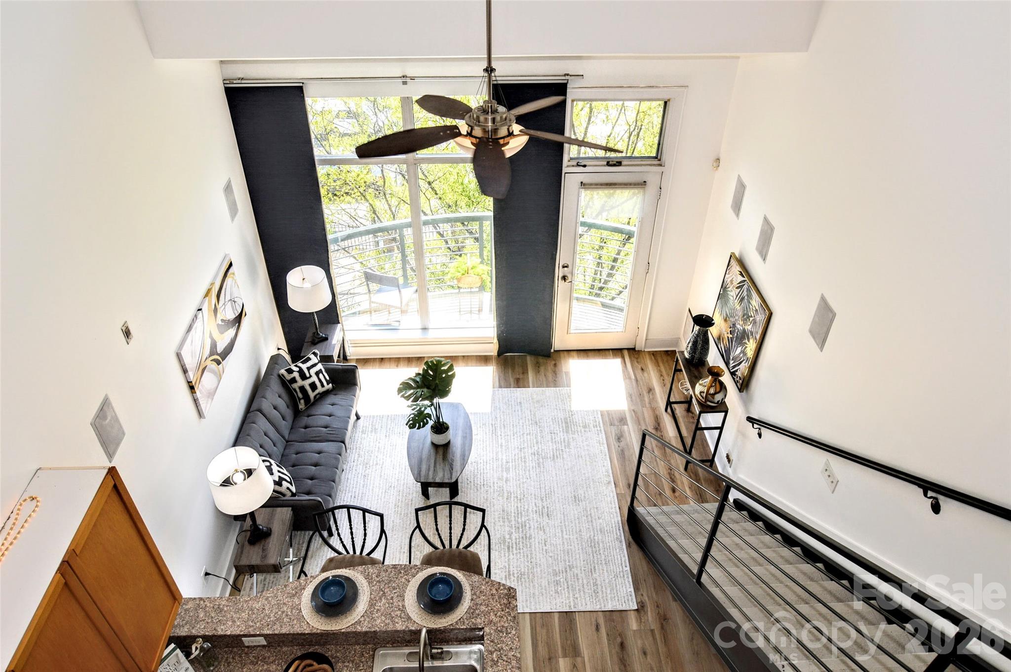 115 E Park Avenue #423 — Charlotte