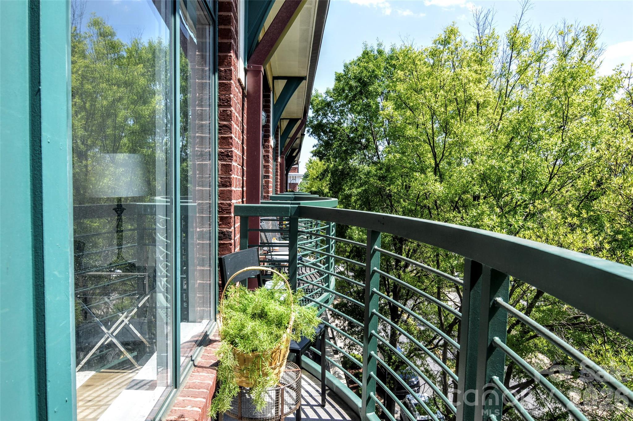 115 E Park Avenue #423 — Charlotte