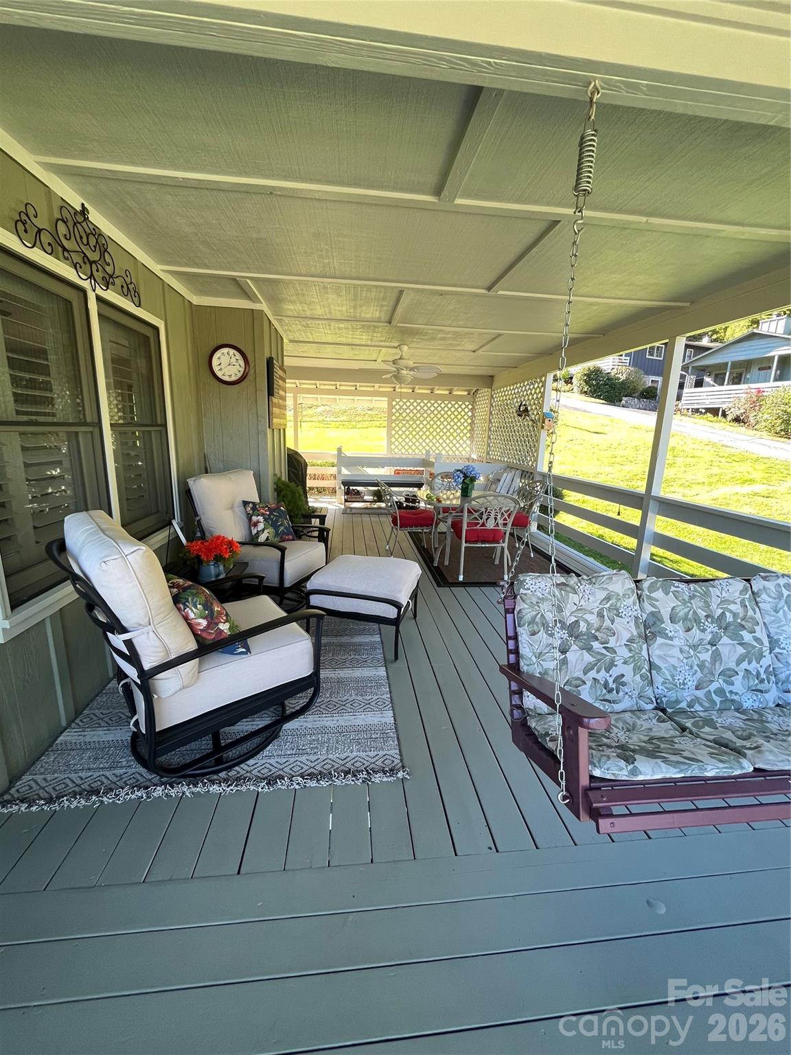 10 Onyx Lane — Maggie Valley