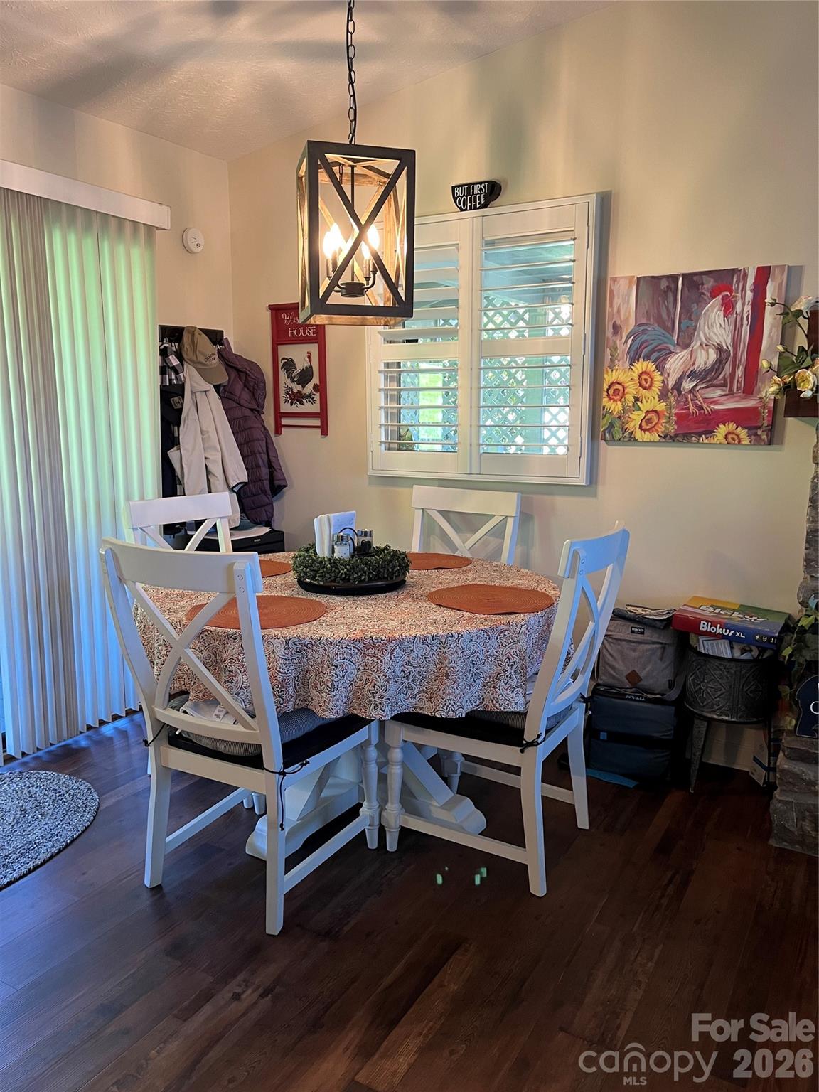 10 Onyx Lane — Maggie Valley