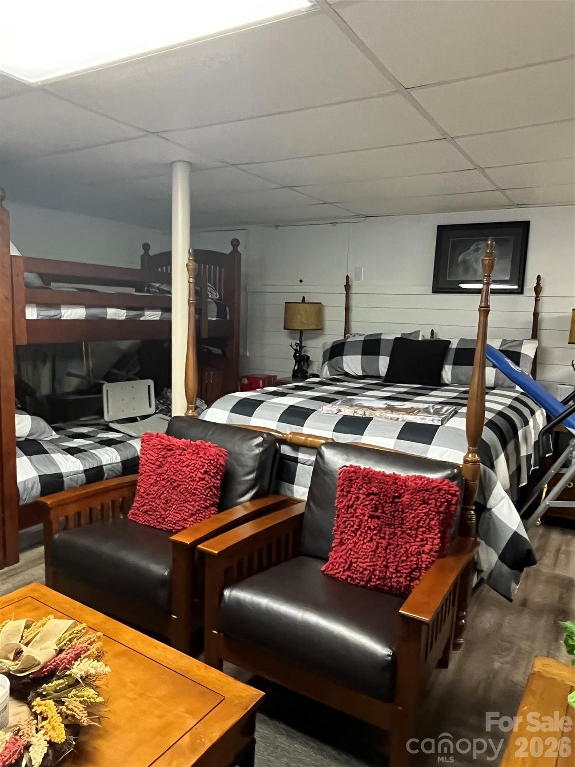 10 Onyx Lane — Maggie Valley