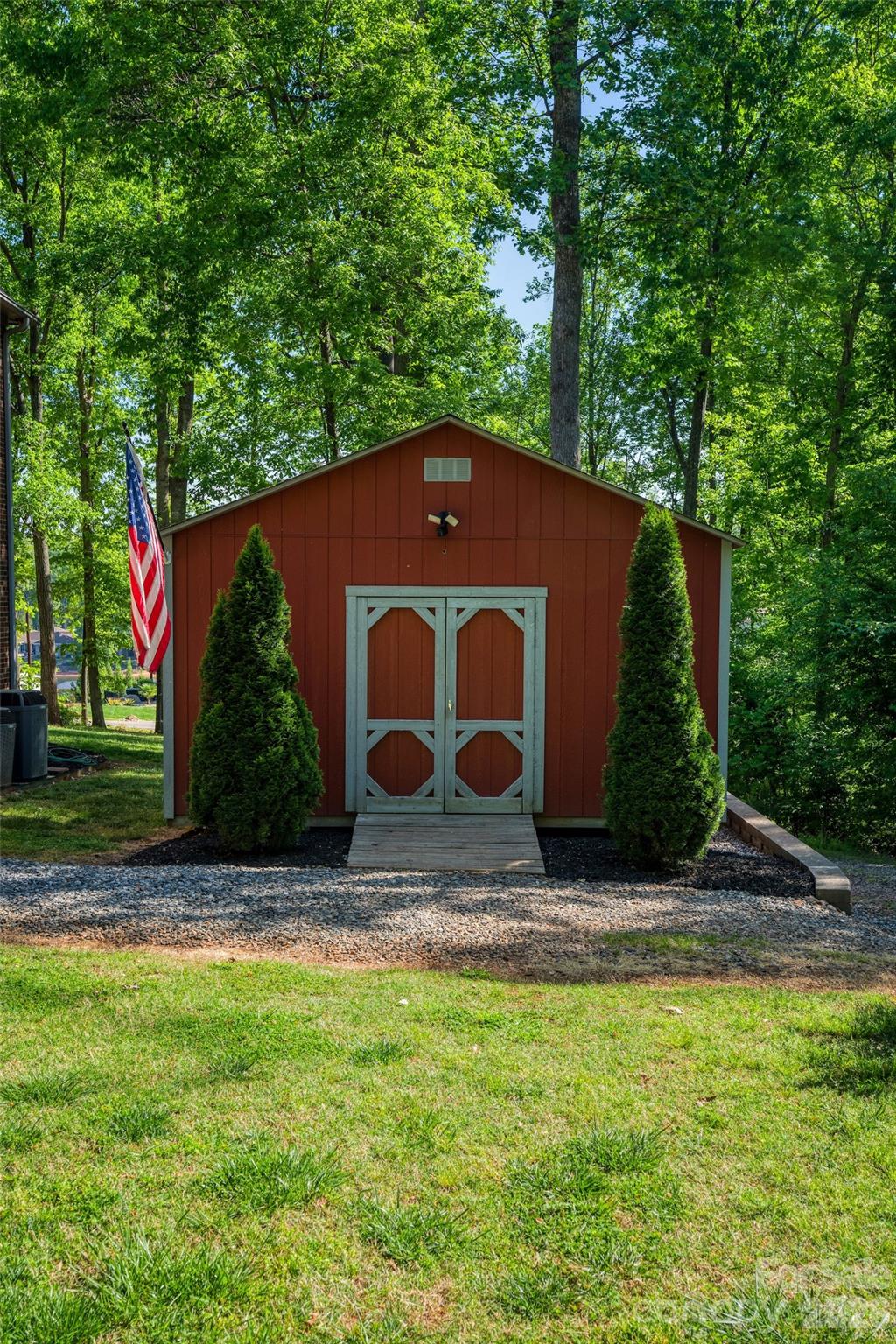 623 Normandy Road — Mooresville