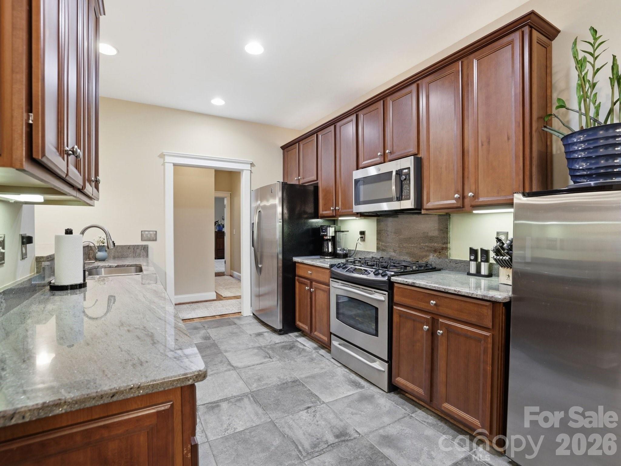 1177 Windsong Bay Lane — Tega Cay