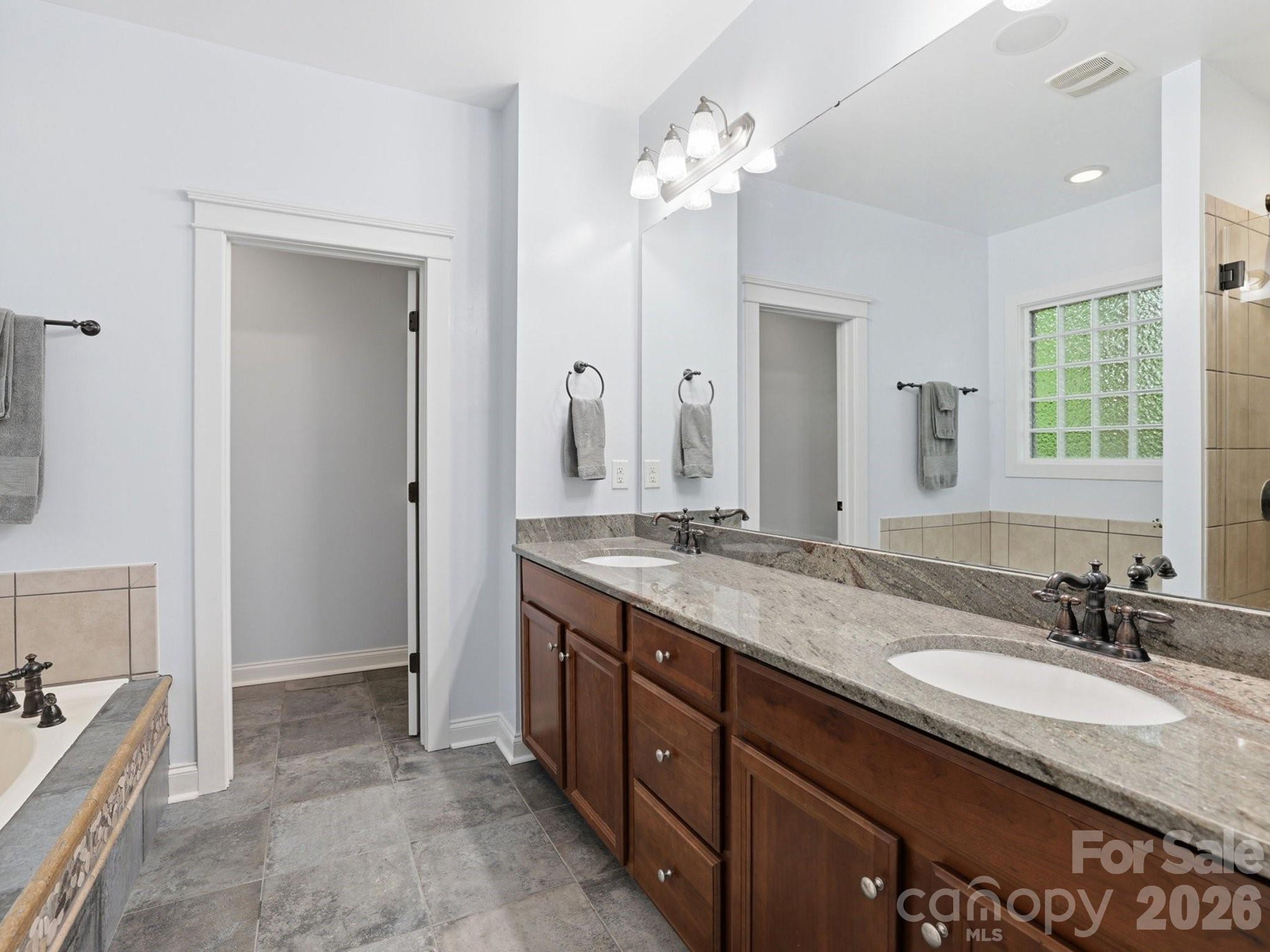 1177 Windsong Bay Lane — Tega Cay