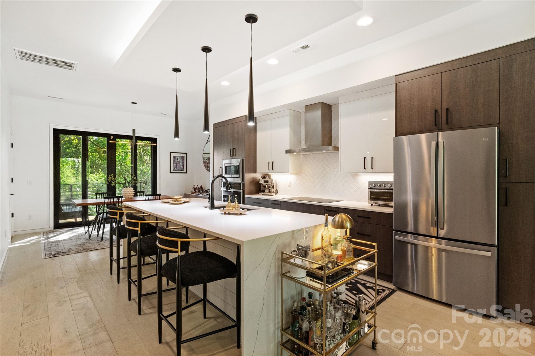 2716 N Davidson Street #E — Charlotte