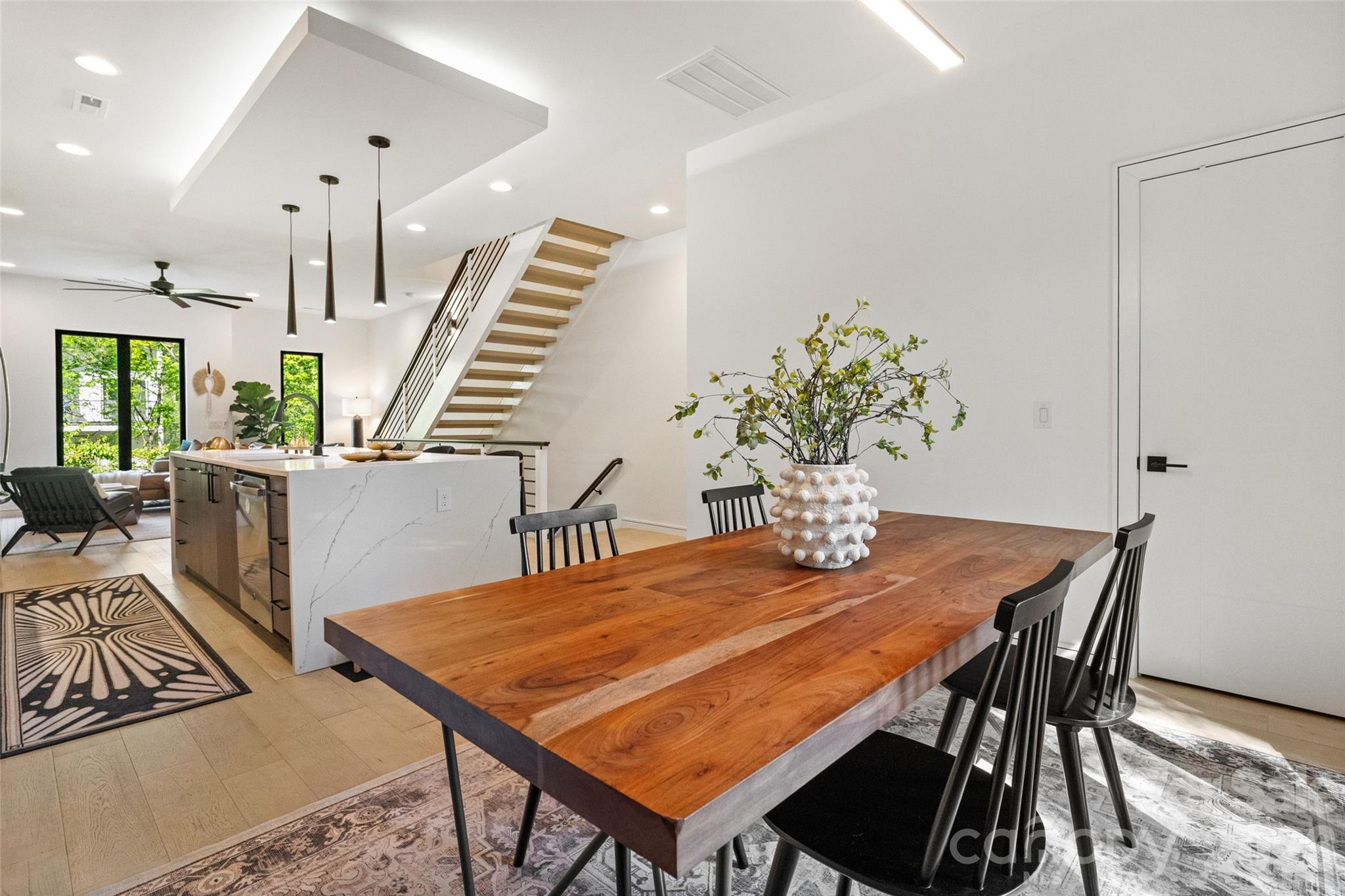 2716 N Davidson Street #E — Charlotte