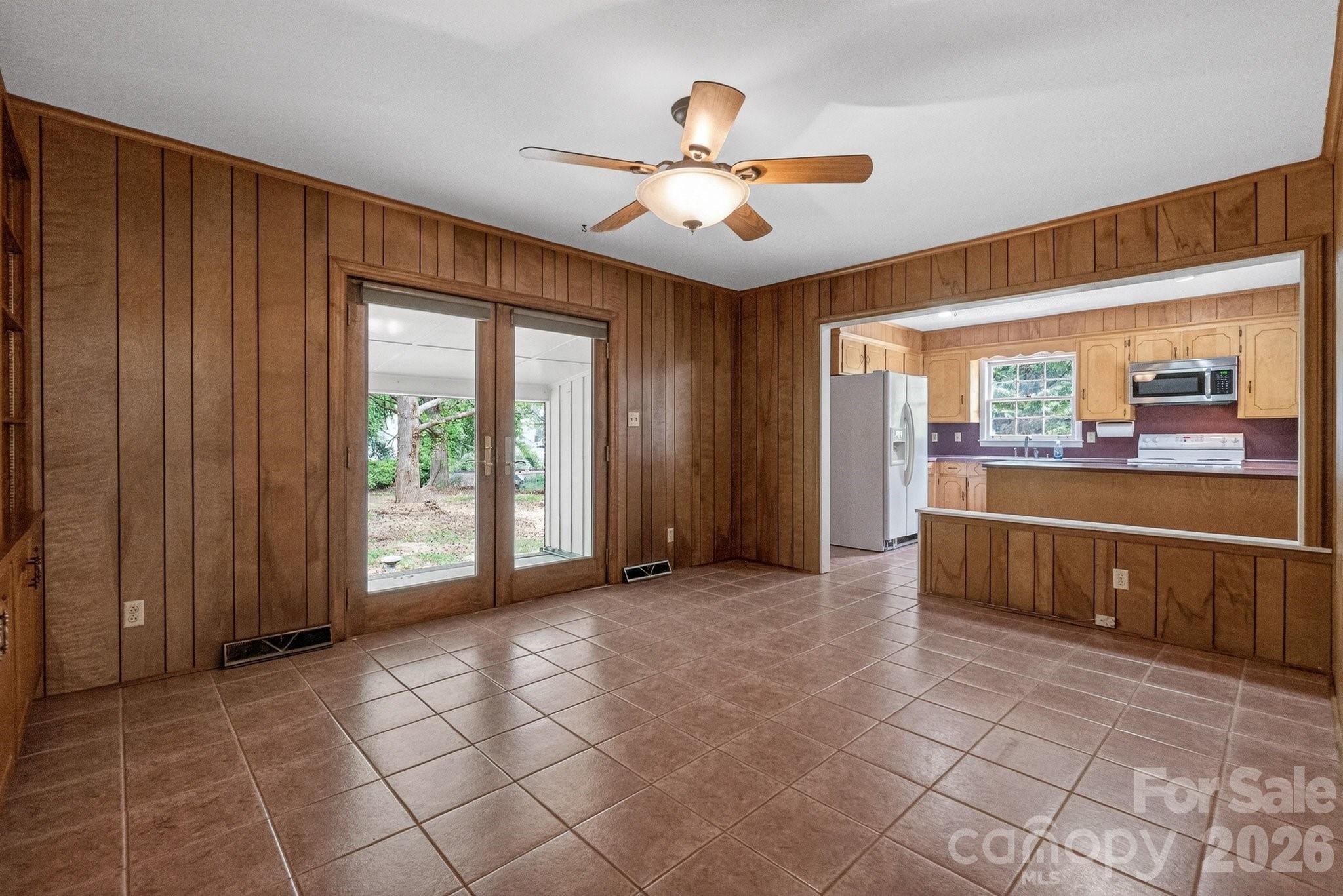 710 Twin Oaks Road — Davidson