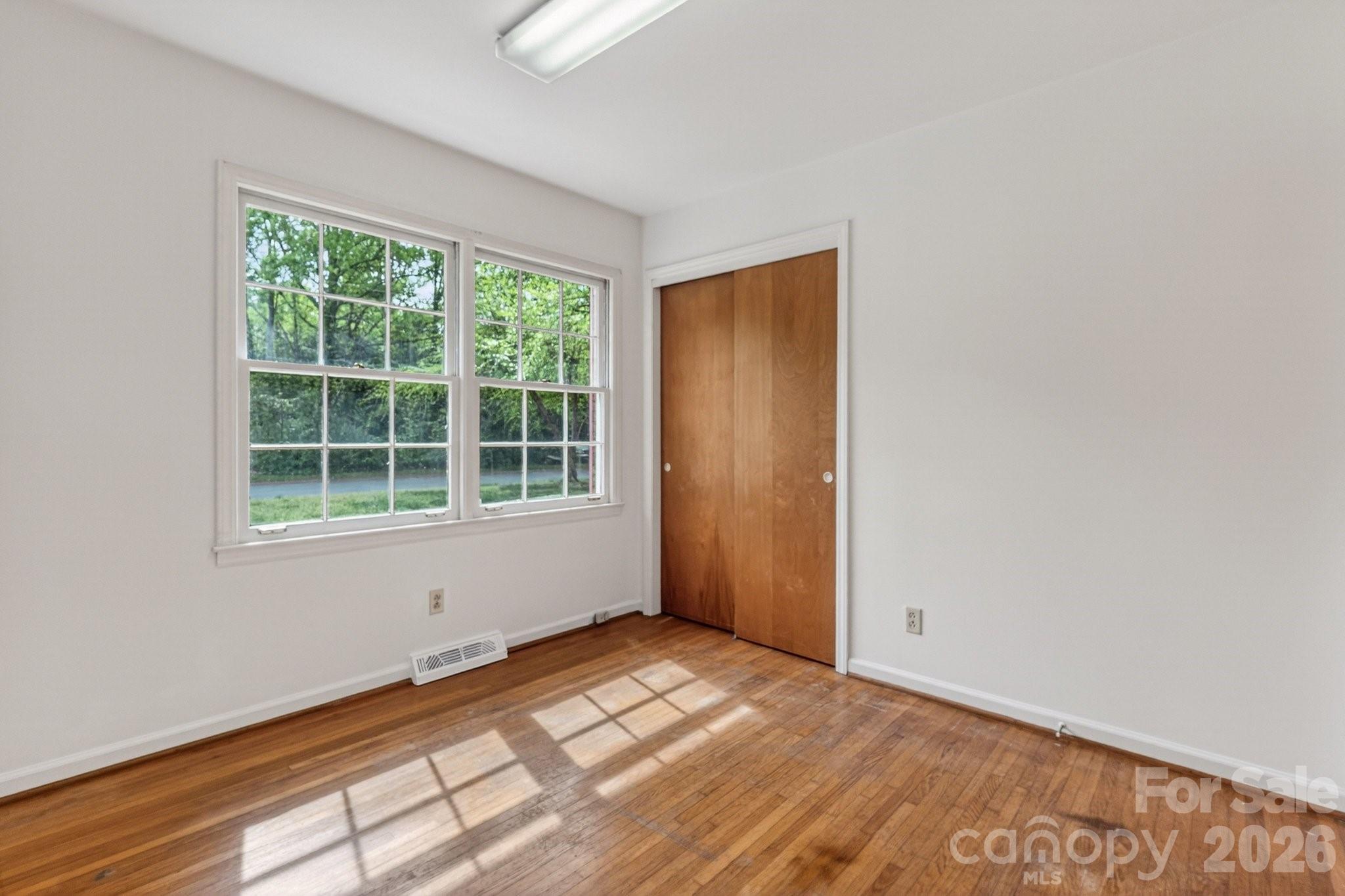 710 Twin Oaks Road — Davidson