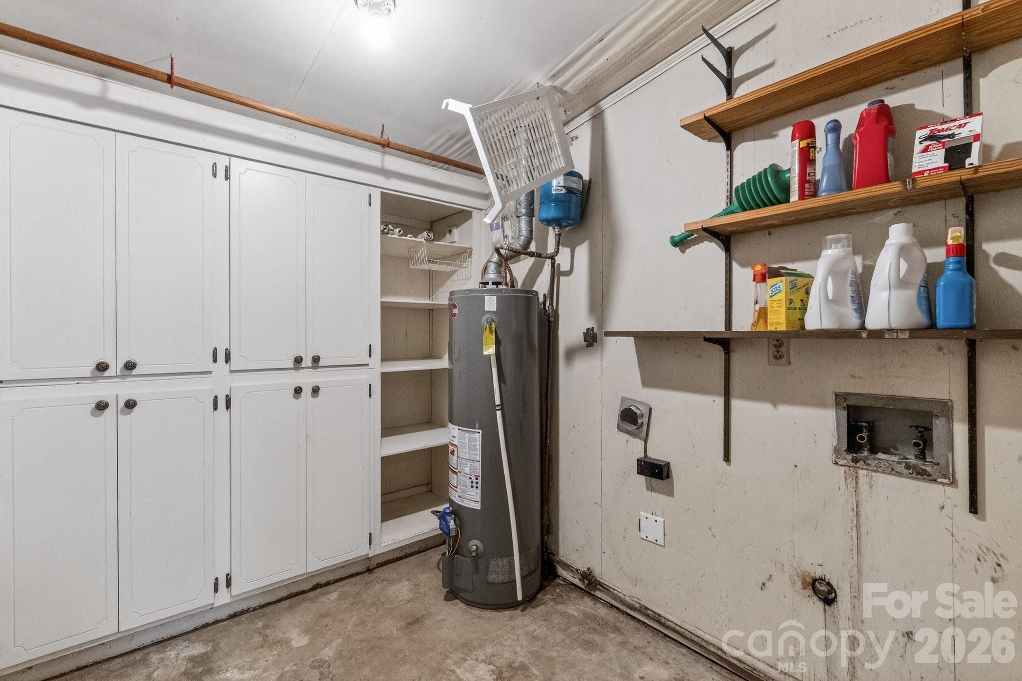 710 Twin Oaks Road — Davidson