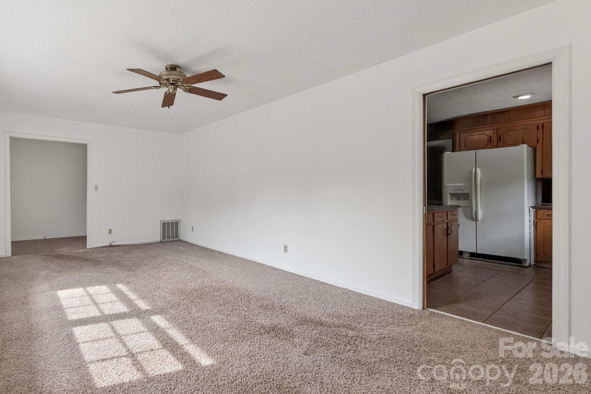 710 Twin Oaks Road — Davidson