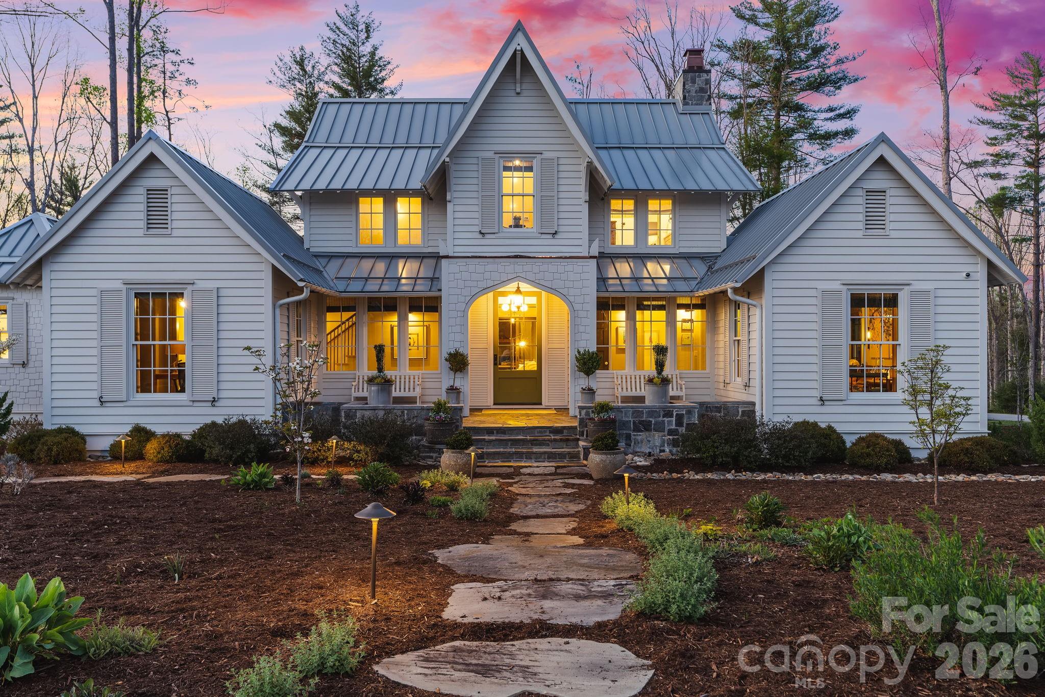 97 Emerald Necklace Drive — Asheville
