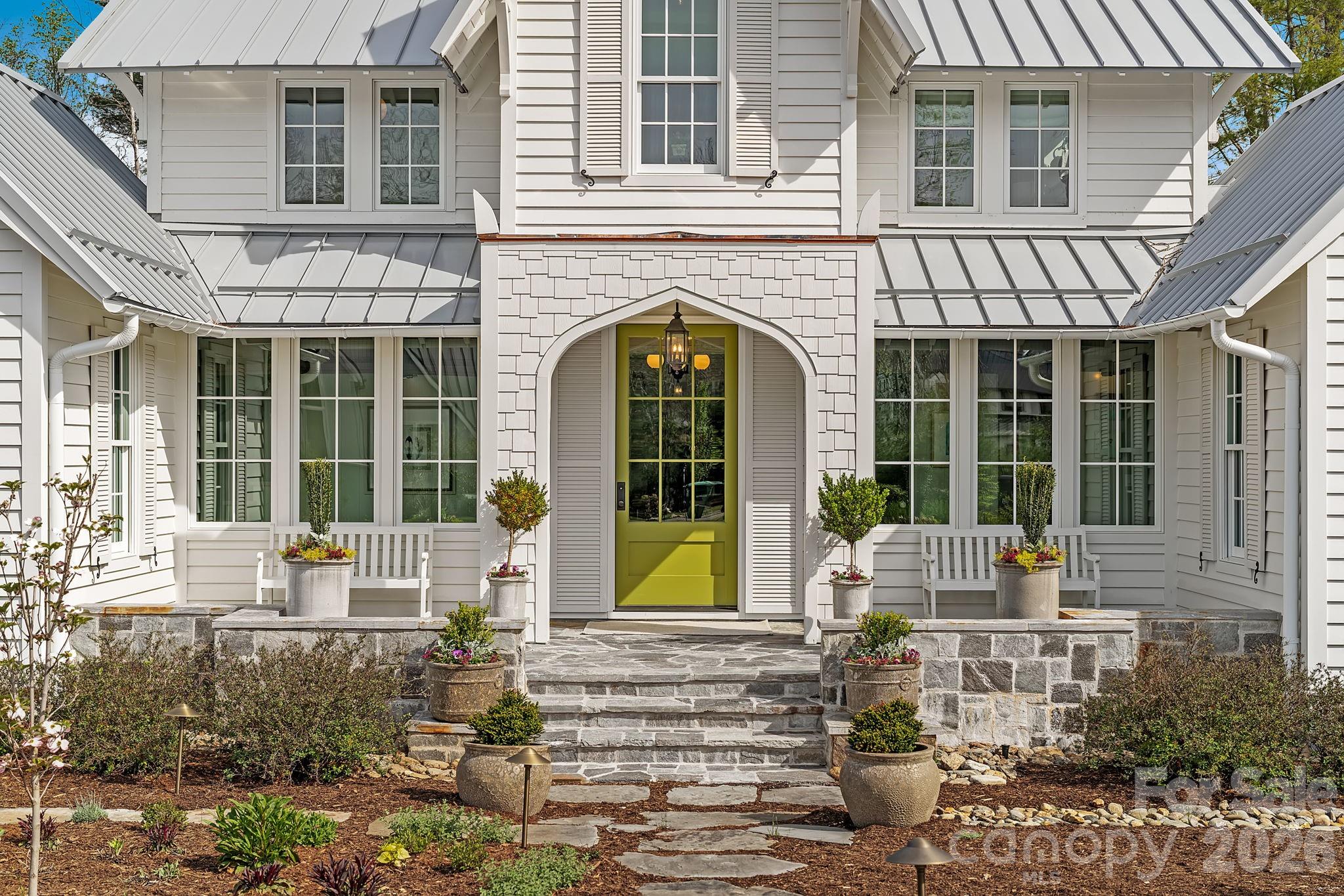 97 Emerald Necklace Drive — Asheville