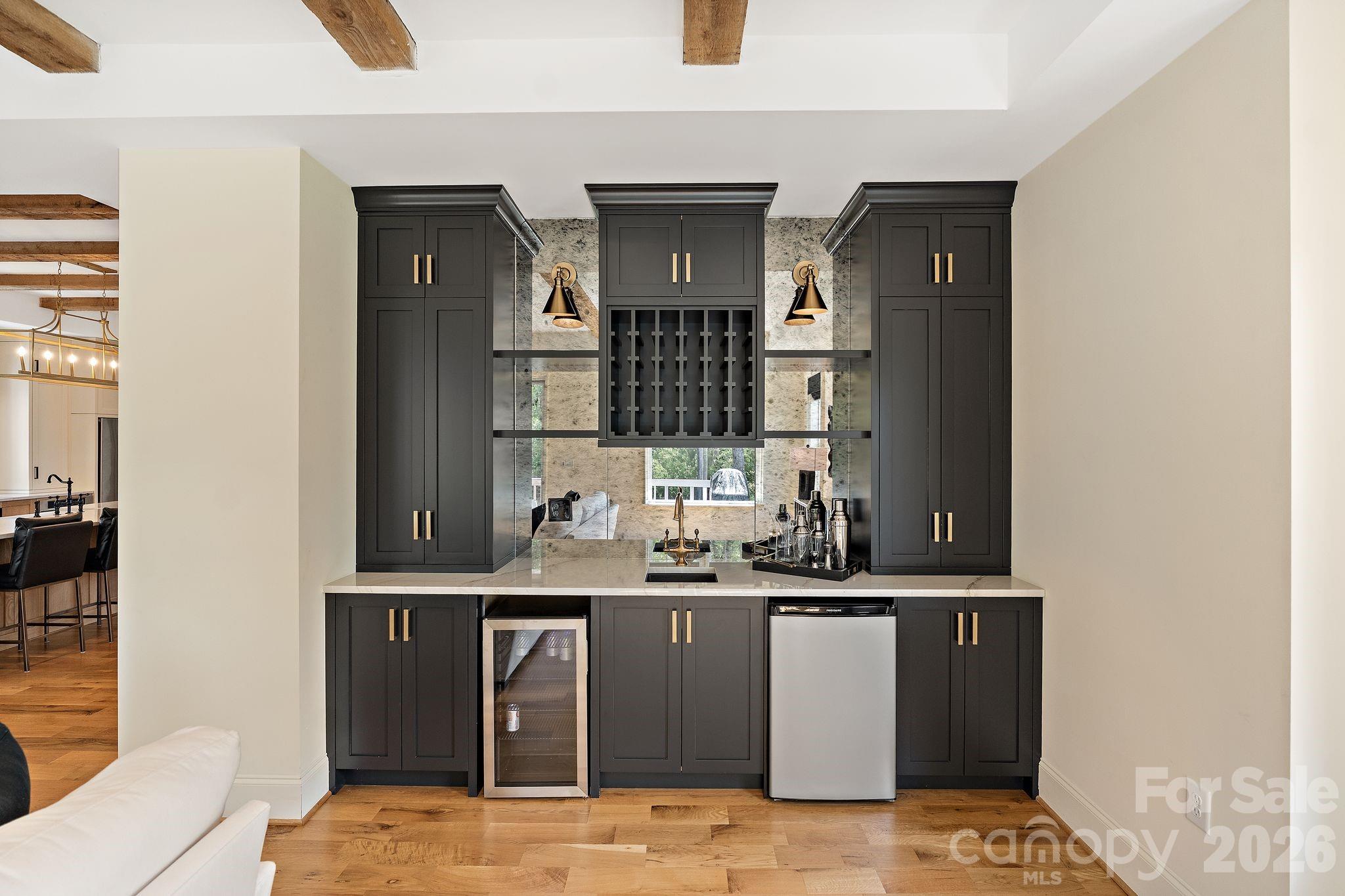 2652 Chesterfield Avenue — Charlotte