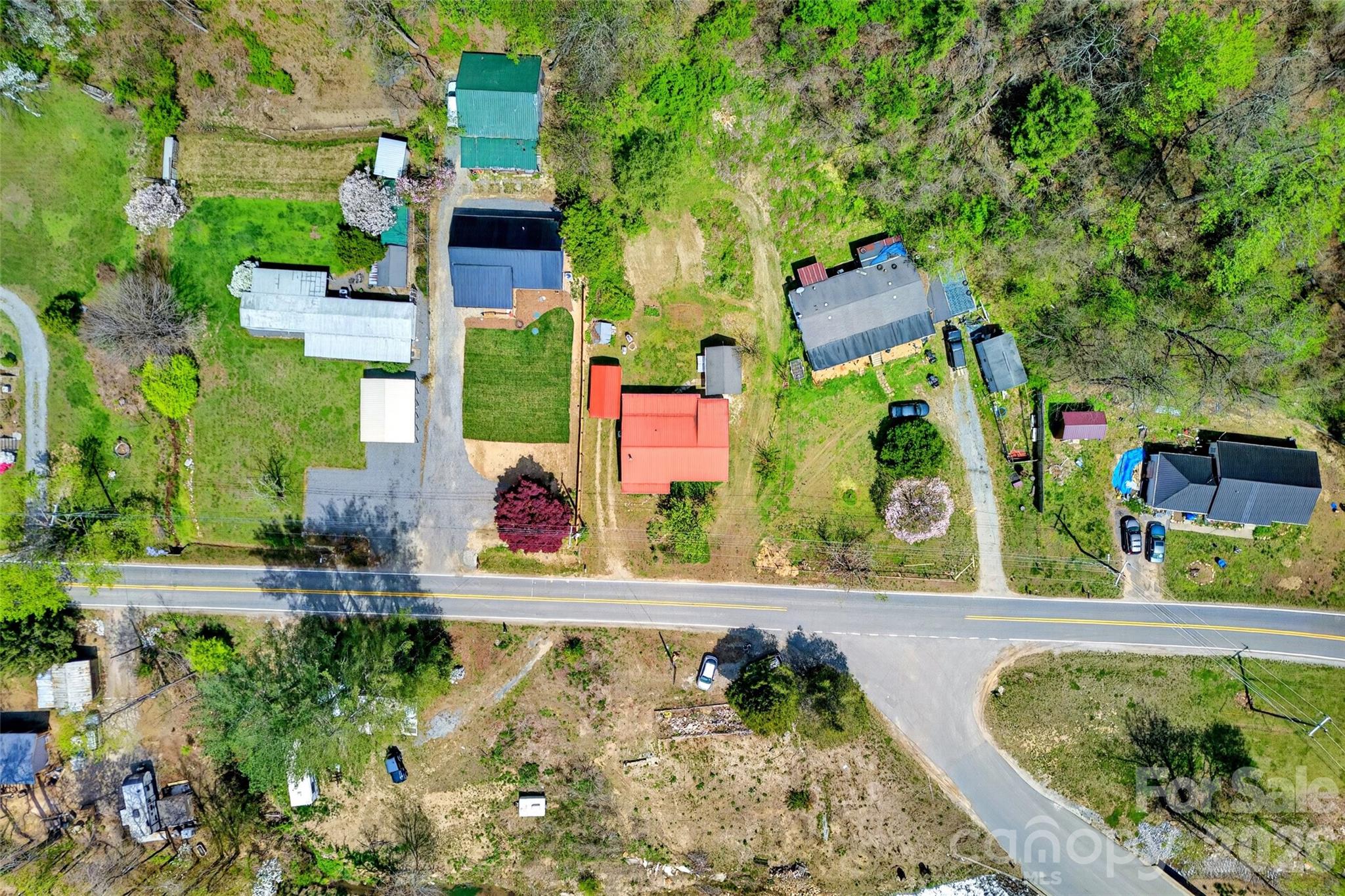 522 Old Us 70 Highway W — Old Fort