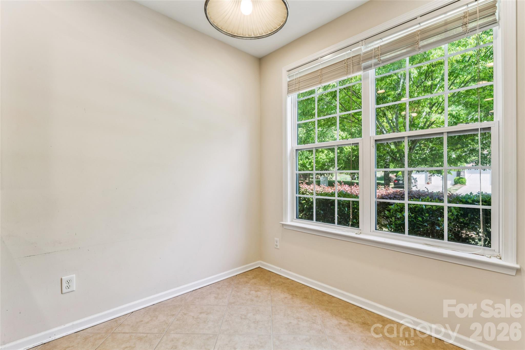 1046 Silver Gull Drive — Tega Cay