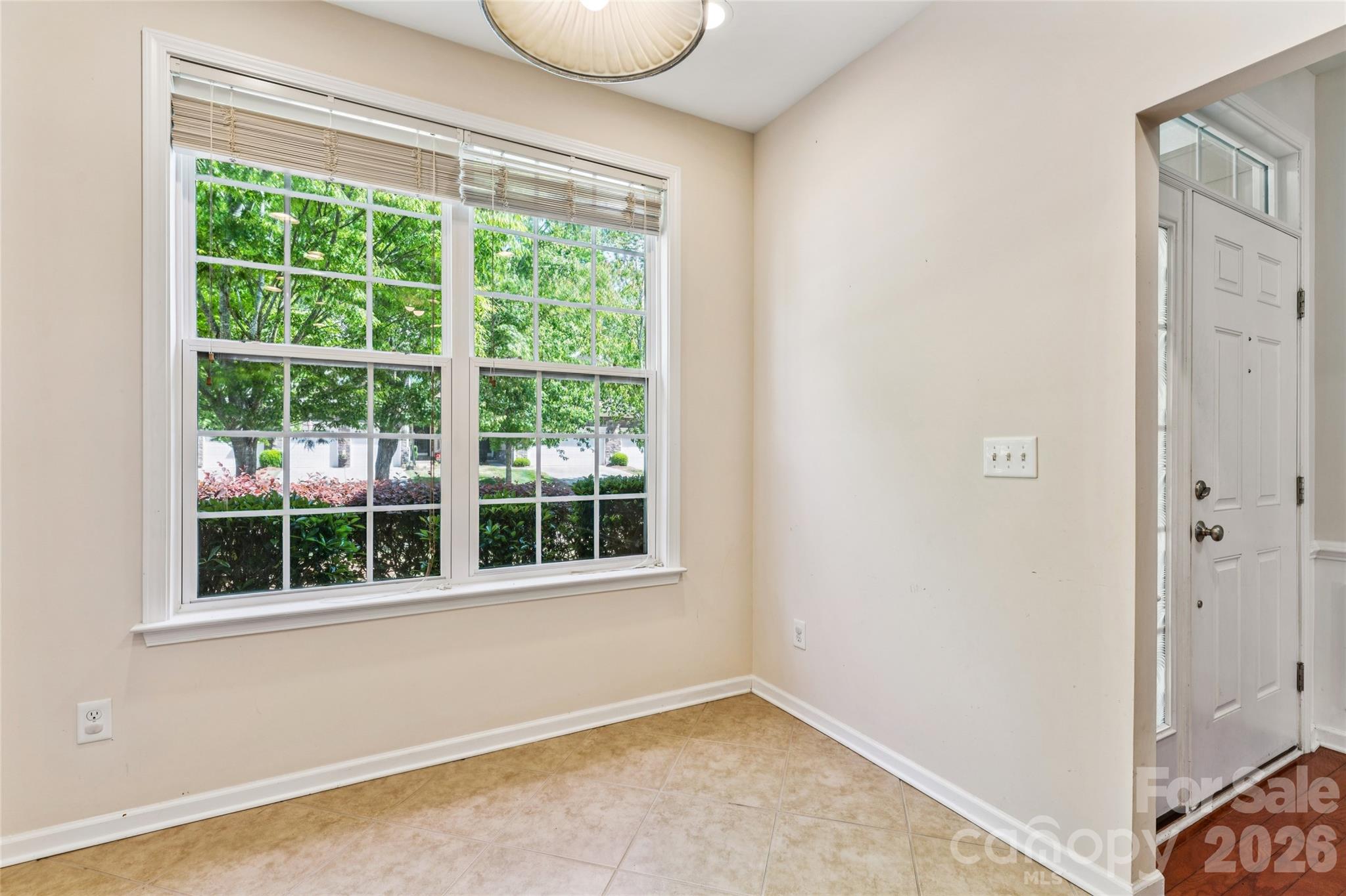 1046 Silver Gull Drive — Tega Cay