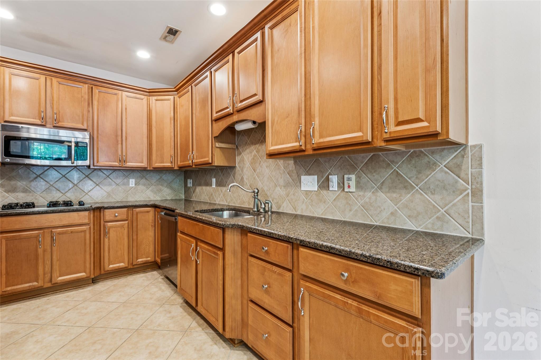 1046 Silver Gull Drive — Tega Cay