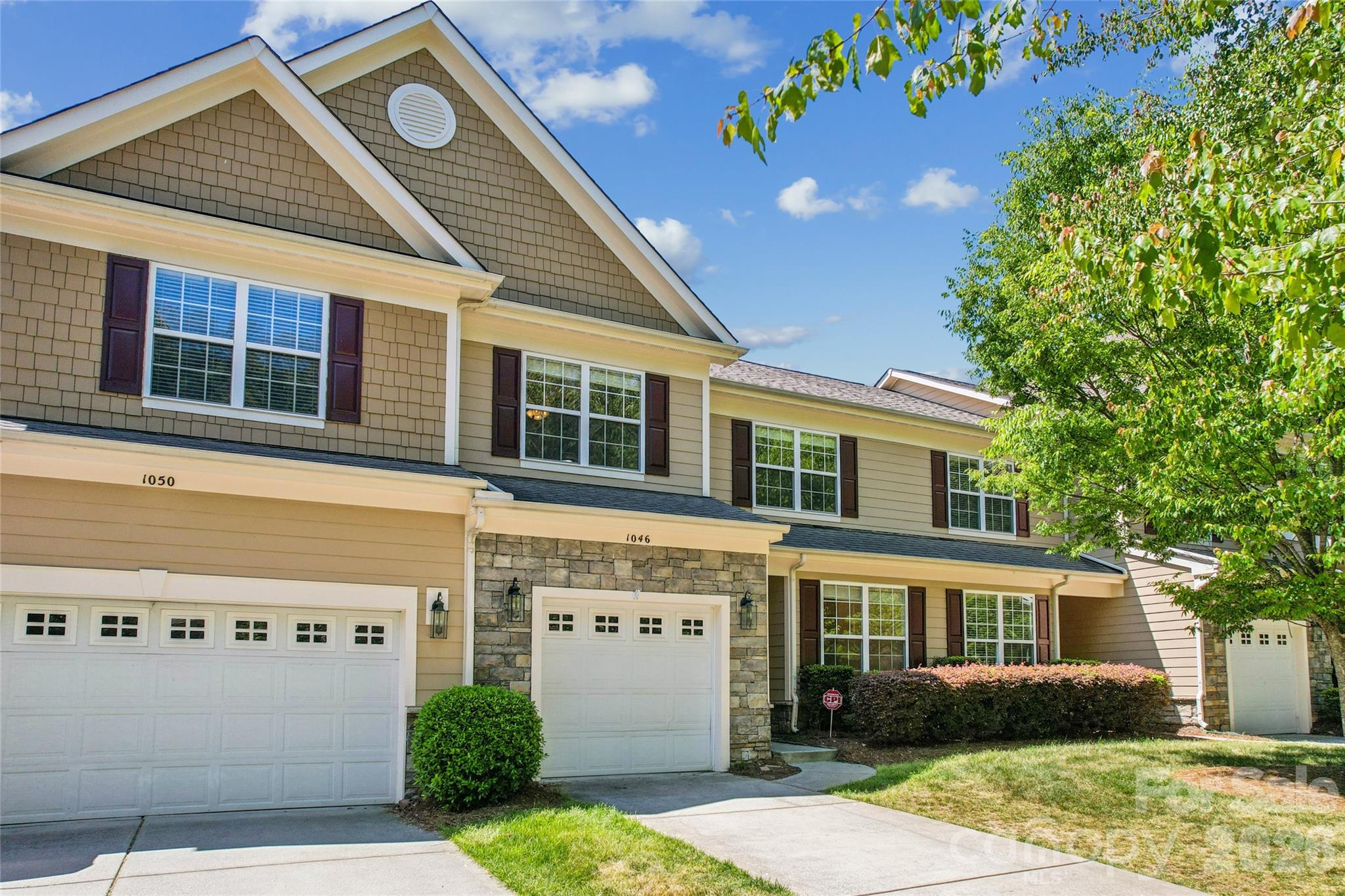 1046 Silver Gull Drive — Tega Cay