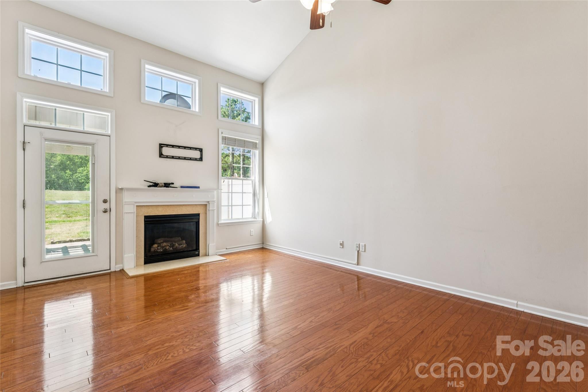 1046 Silver Gull Drive — Tega Cay