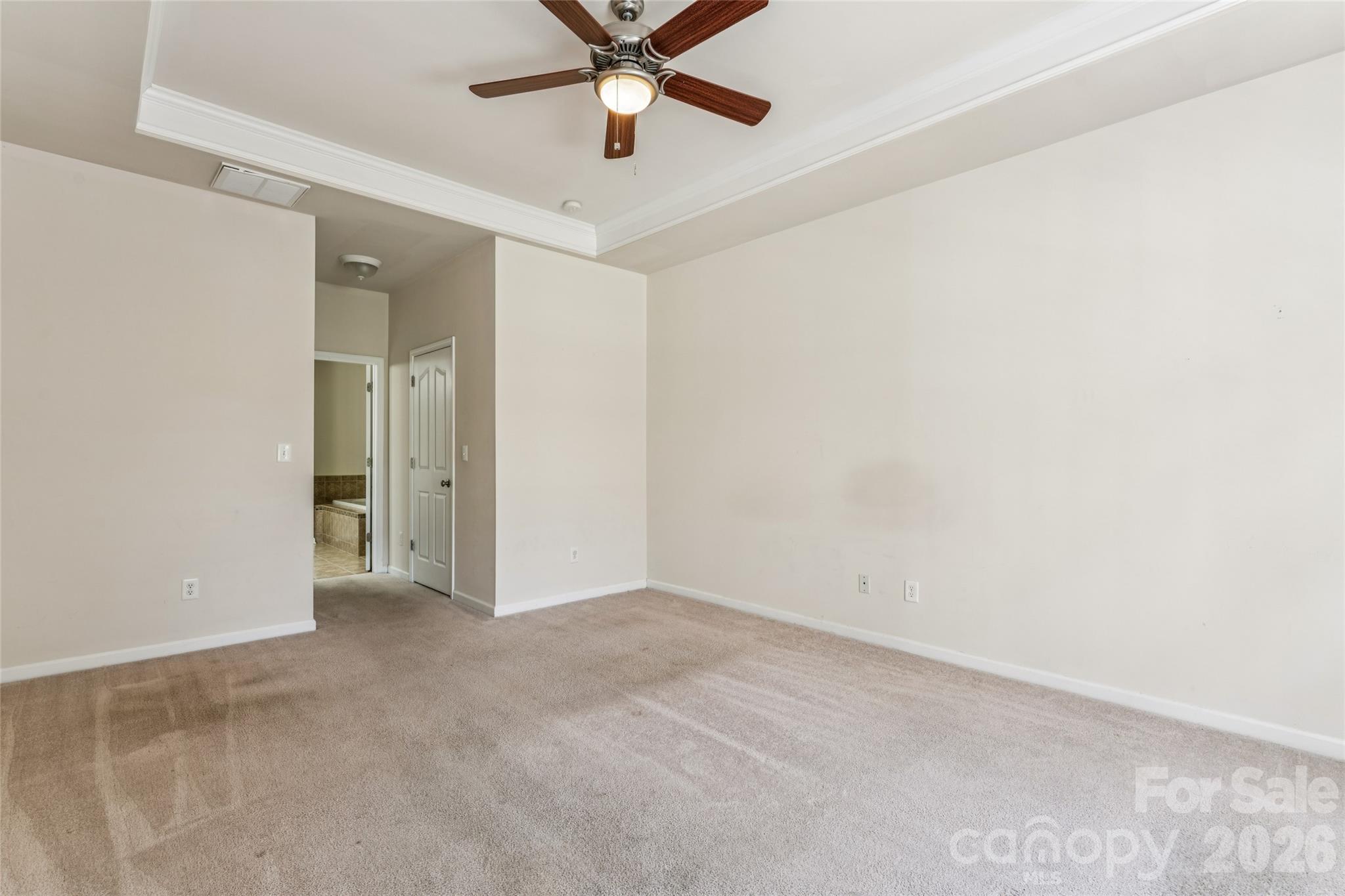 1046 Silver Gull Drive — Tega Cay