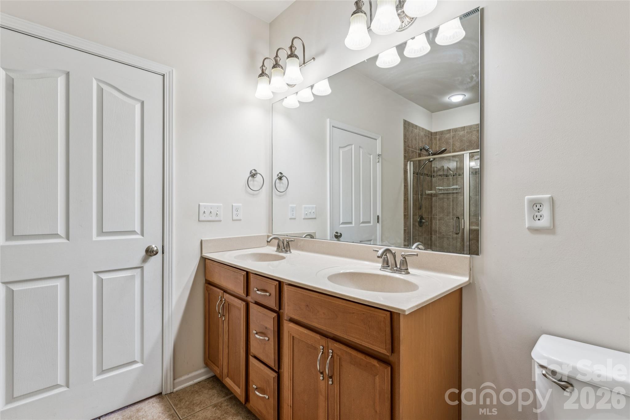 1046 Silver Gull Drive — Tega Cay