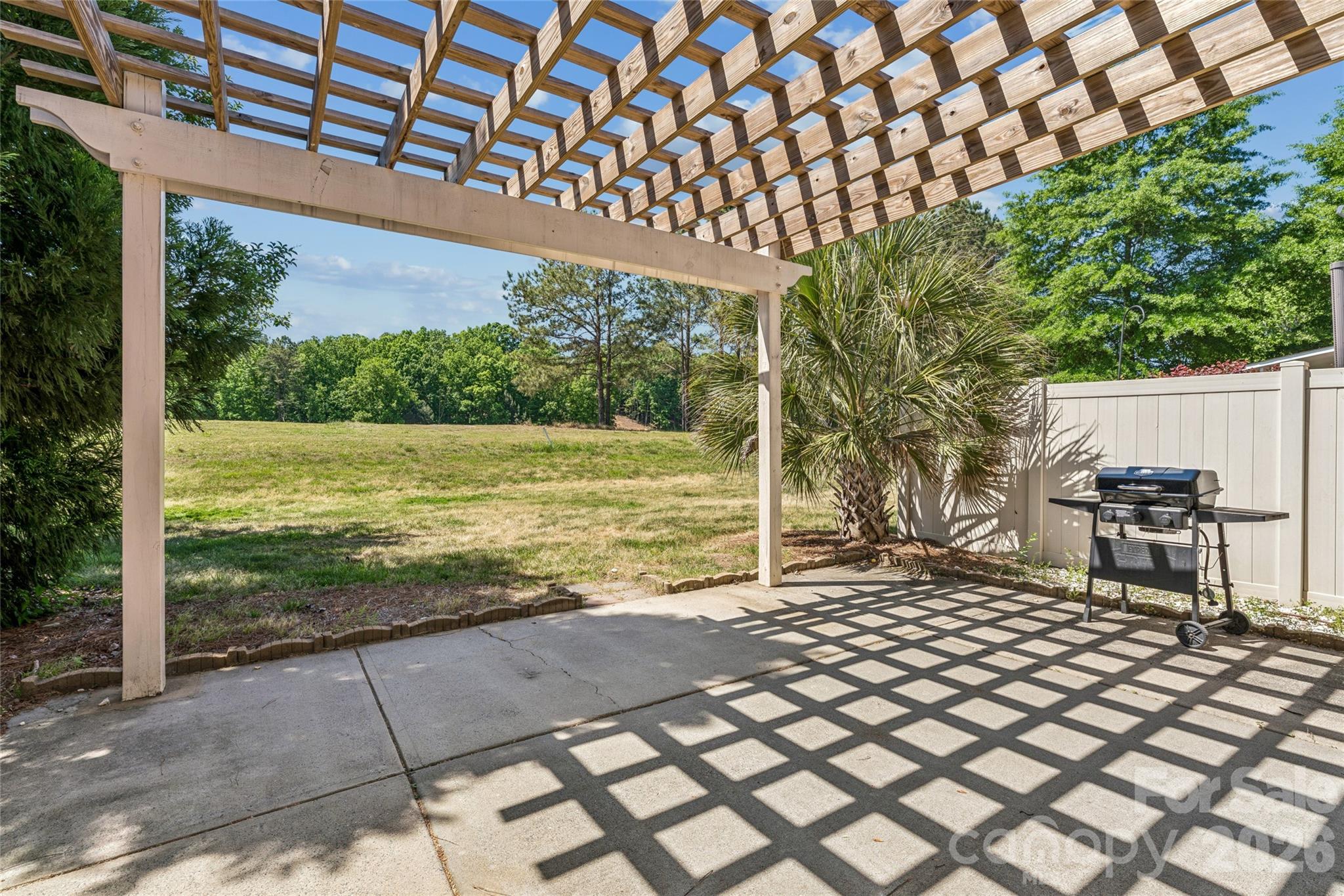 1046 Silver Gull Drive — Tega Cay
