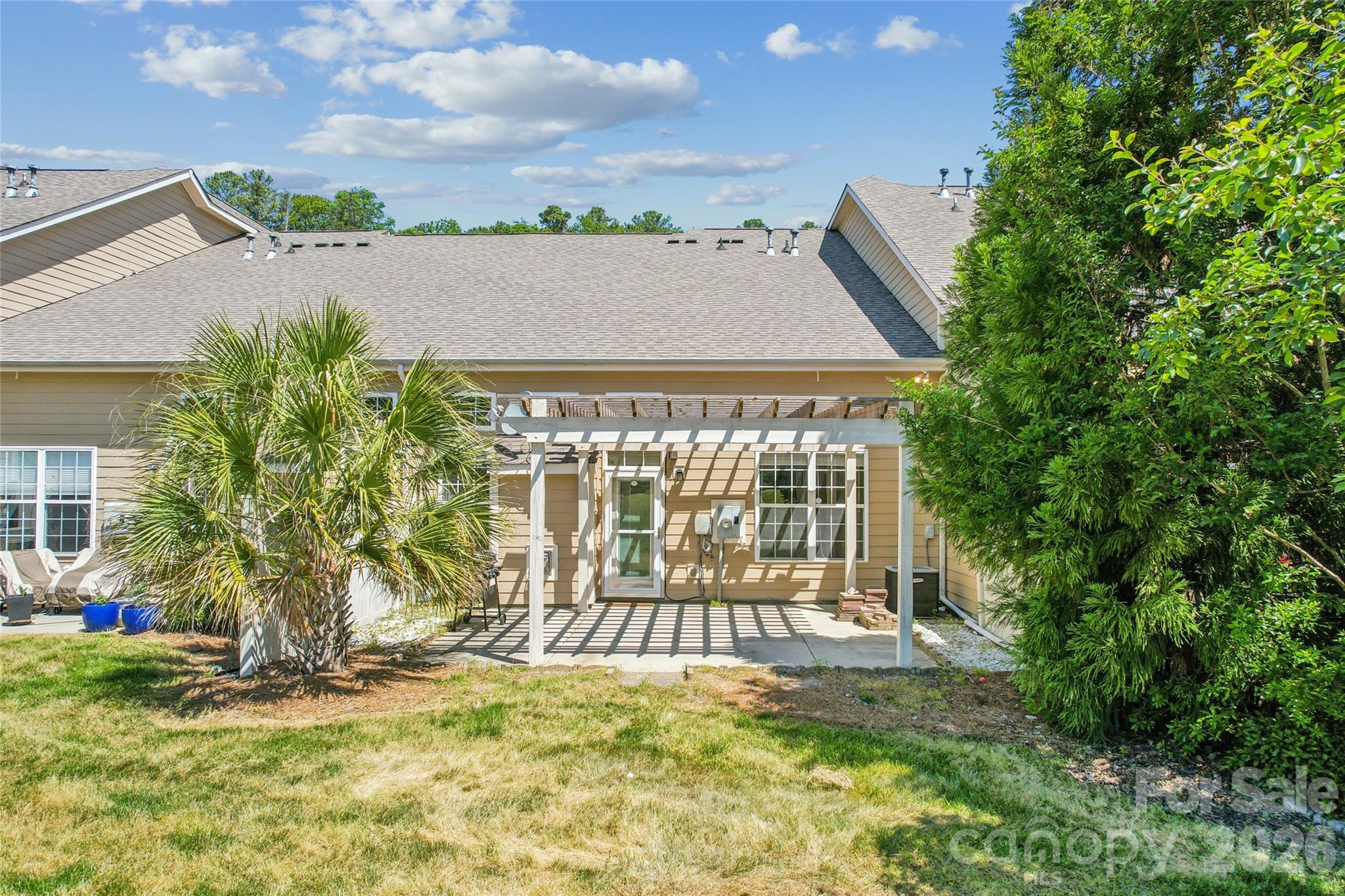 1046 Silver Gull Drive — Tega Cay
