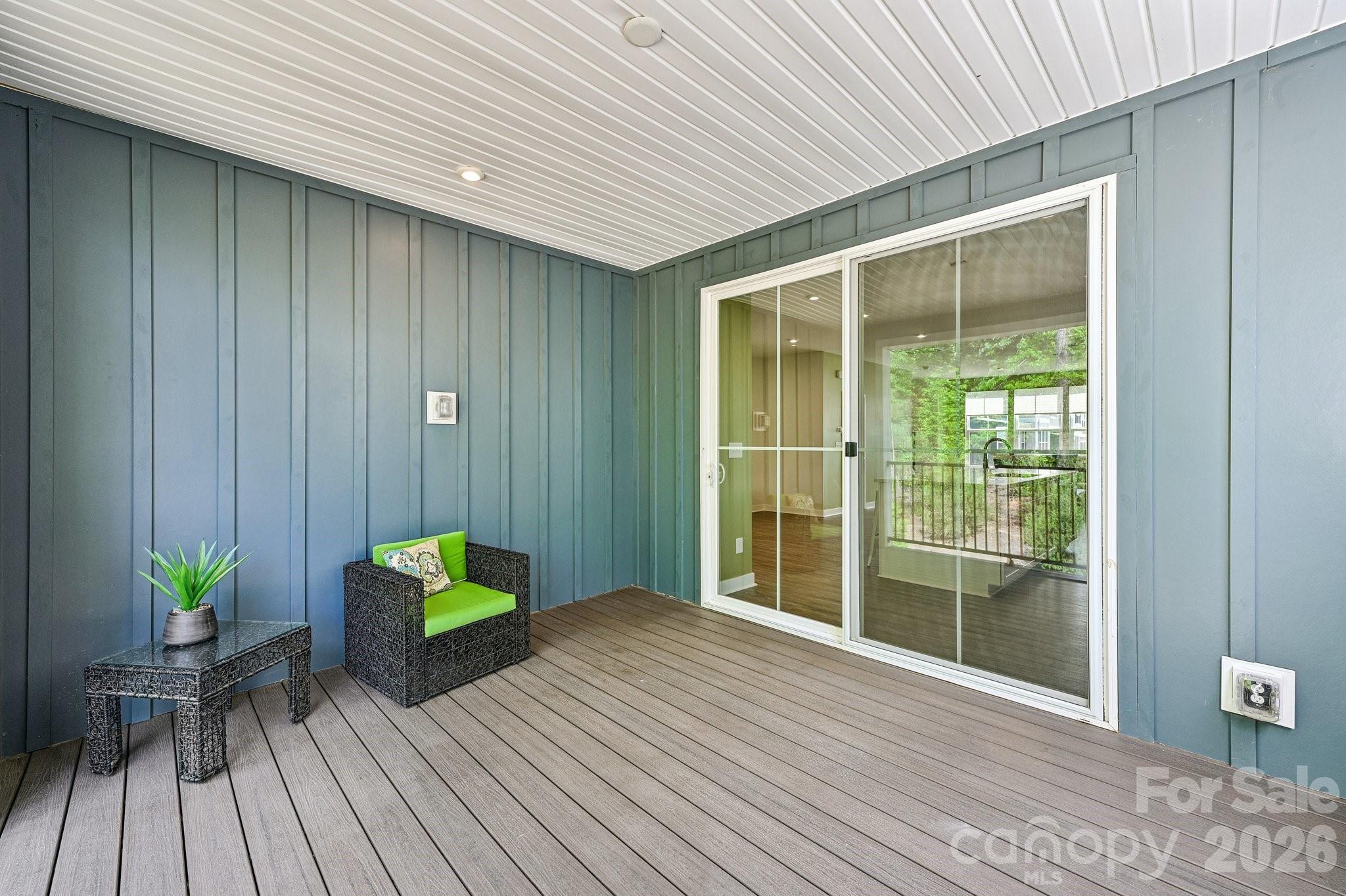 957 Portrush Lane — Tega Cay