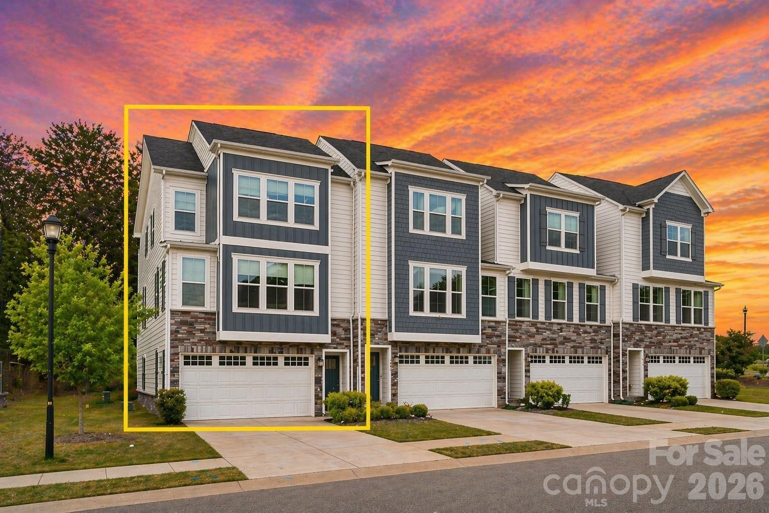 957 Portrush Lane — Tega Cay