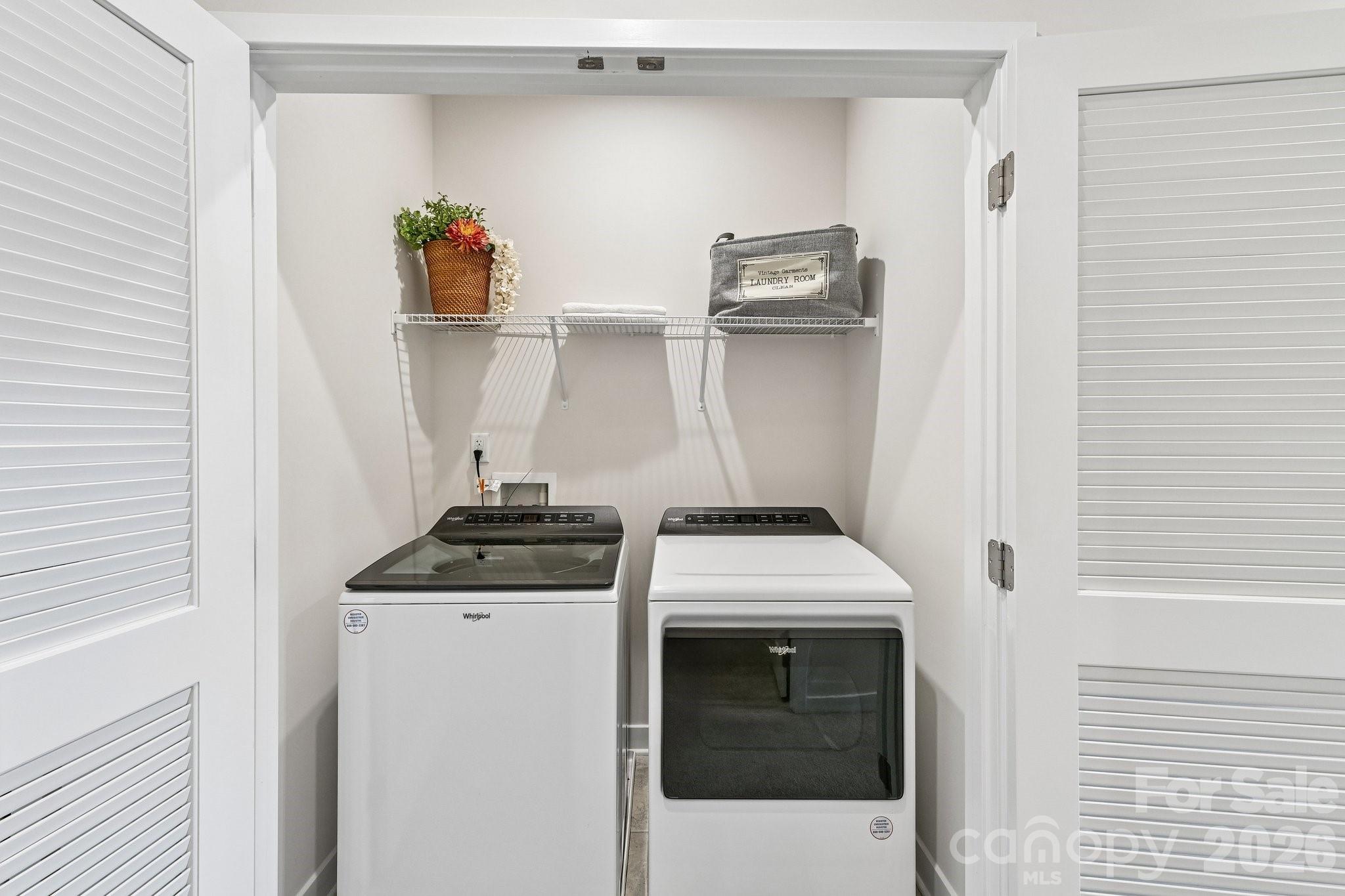 957 Portrush Lane — Tega Cay