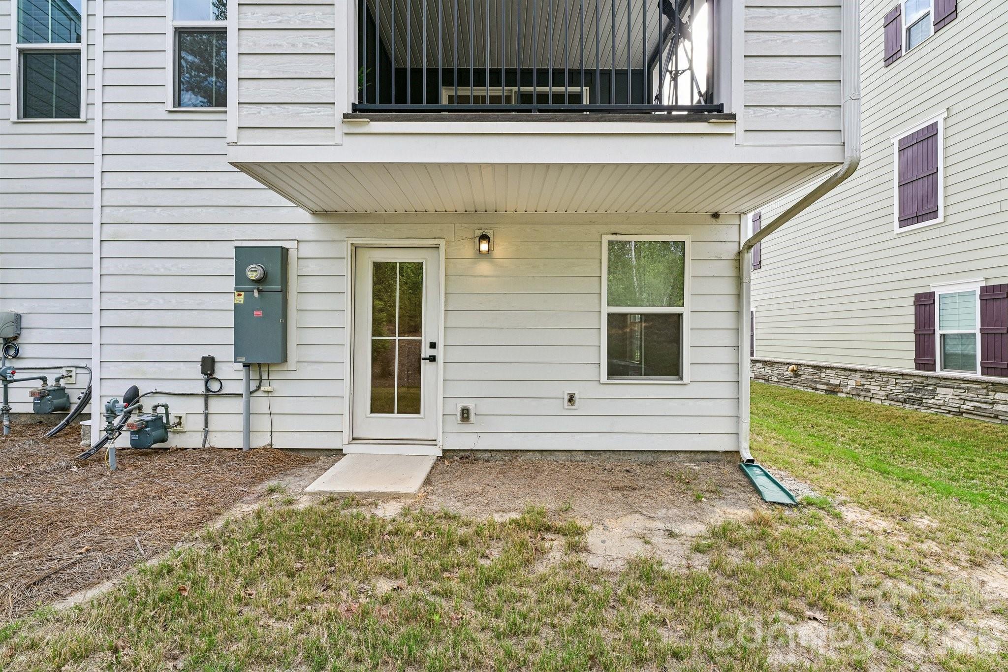 957 Portrush Lane — Tega Cay
