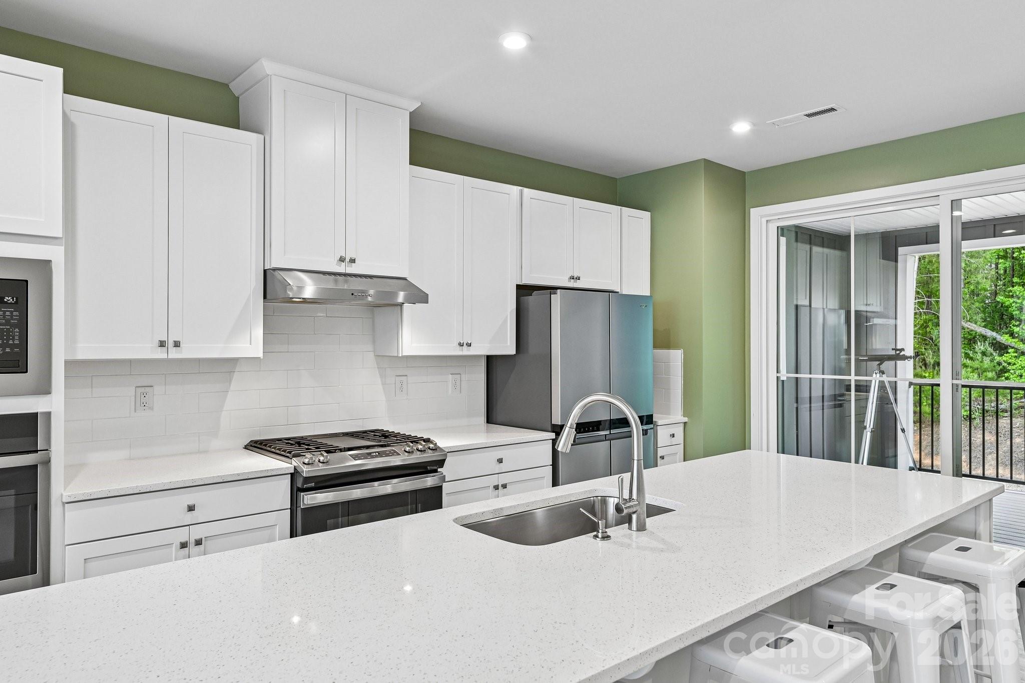 957 Portrush Lane — Tega Cay