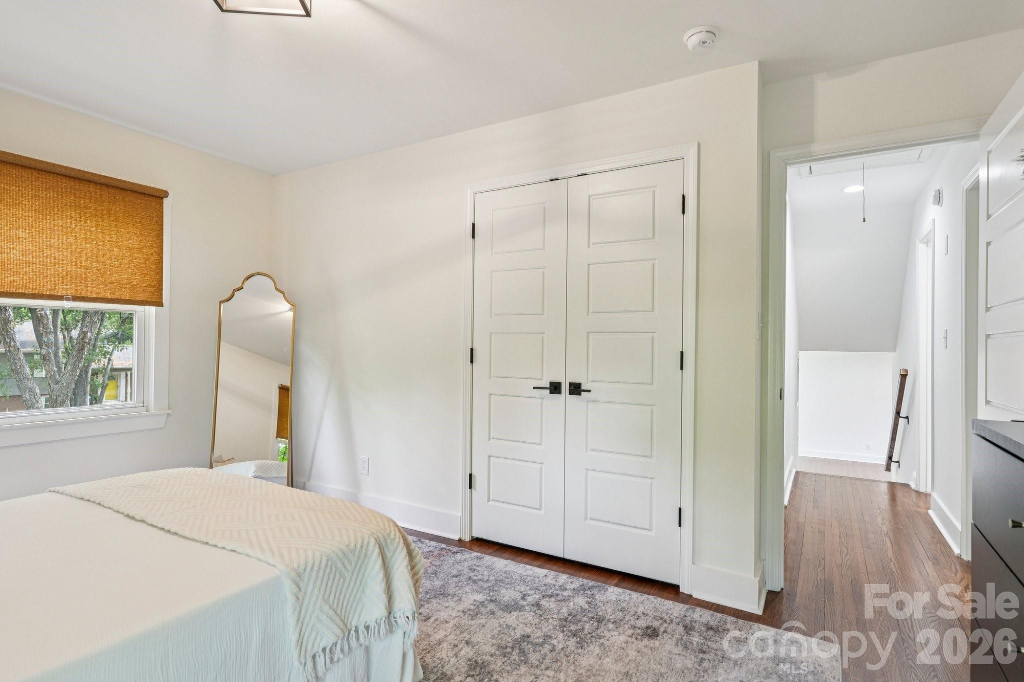 5300 Cheval Place — Charlotte